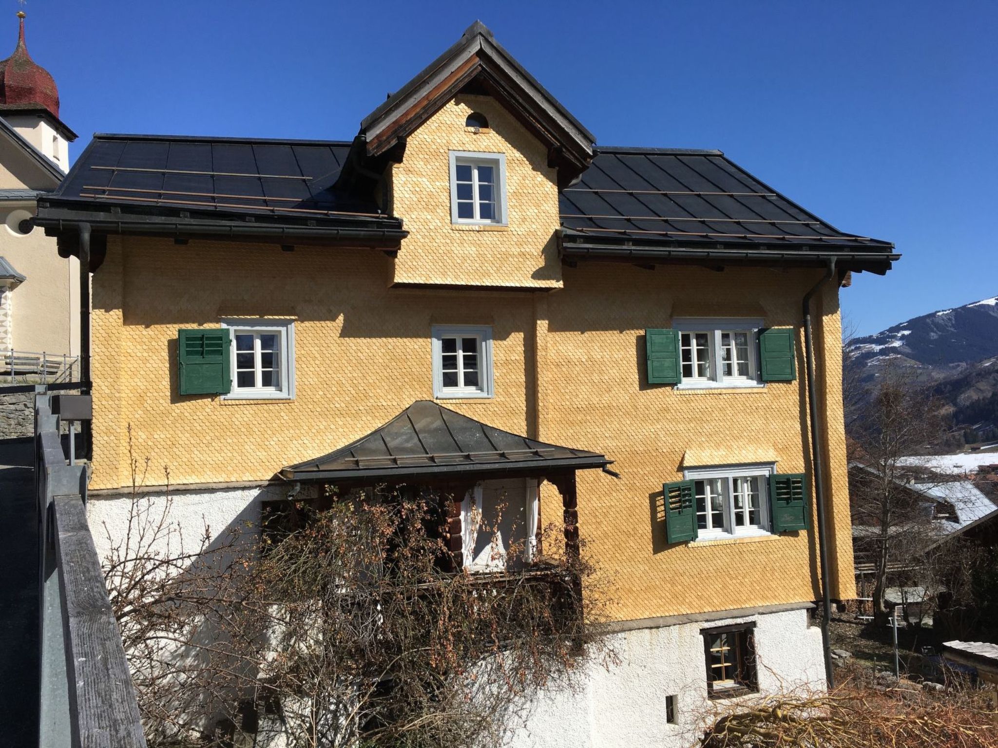 Ferienhaus Altes Pfarrhaus, Surcasti, (Surcasti), 15000B