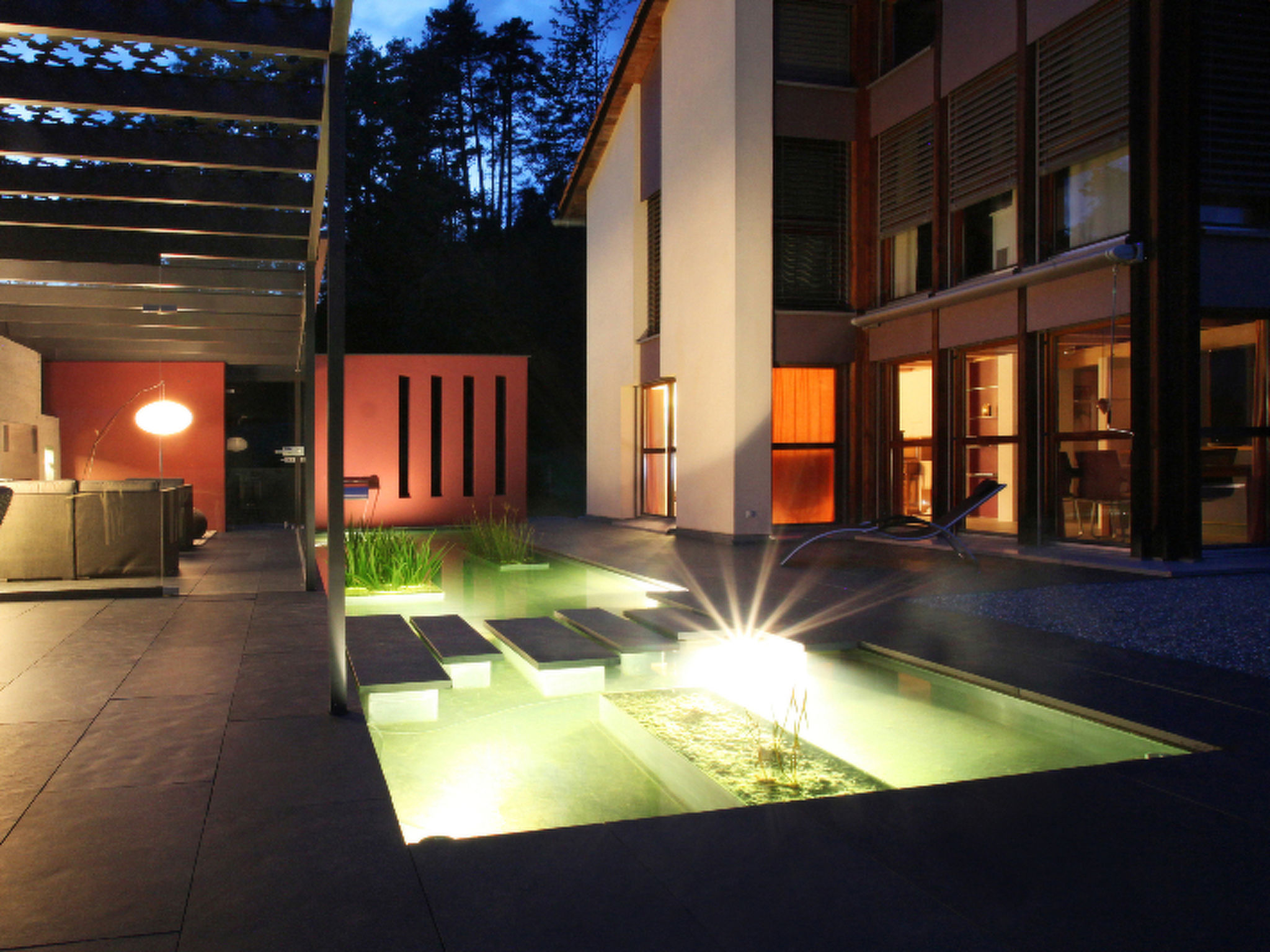 Carrera mit Traumgarten, Valendas, (Valendas). - Buiten