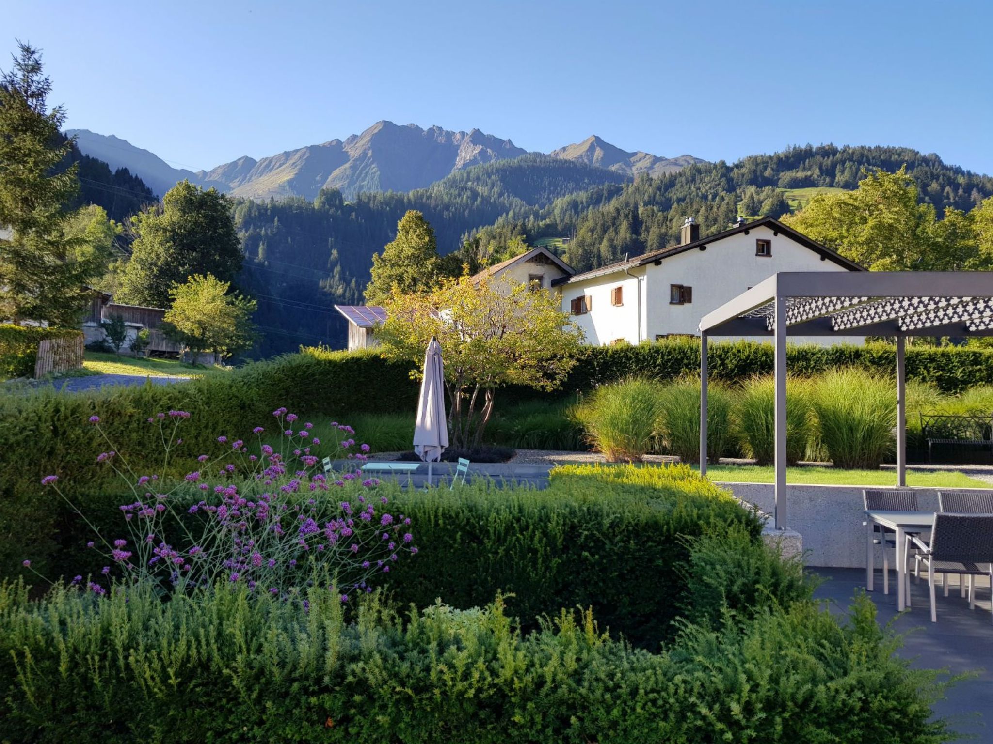 Appartement Ferienhaus Carrera mit Traumgarten, Valendas, (Valendas), 22007B – Vue, photo 27 sur 34