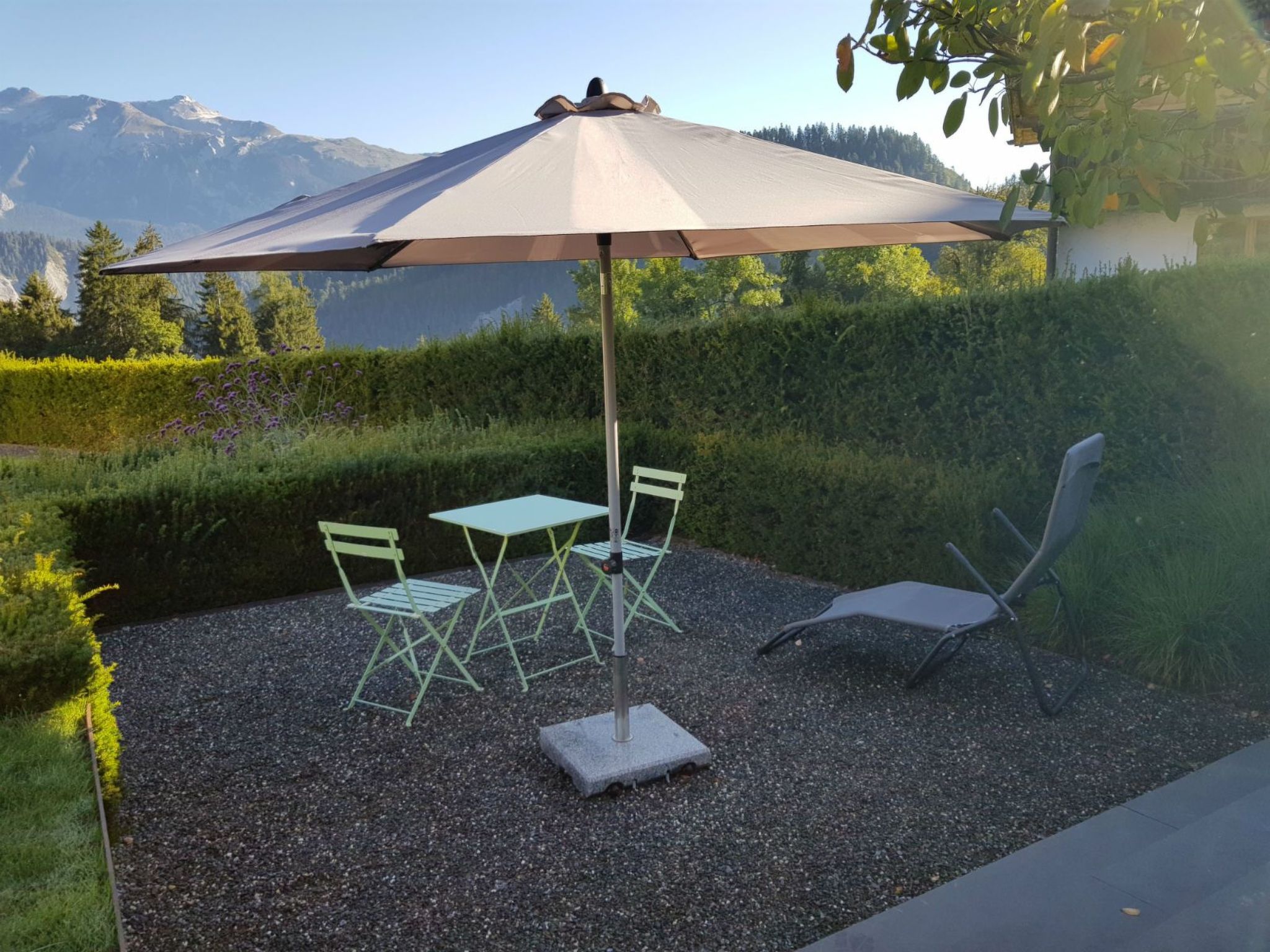 Appartement Ferienhaus Carrera mit Traumgarten, Valendas, (Valendas), 22007B – Extérieur, photo 25 sur 34