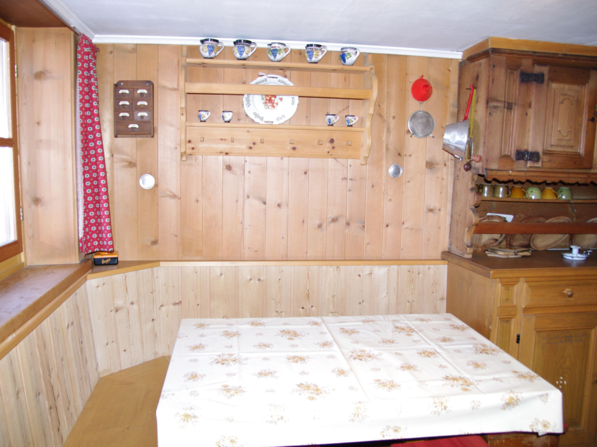 Ferienhaus Altes Walserhaus, Brün, (Valendas-Brün), 22004B - Binnen