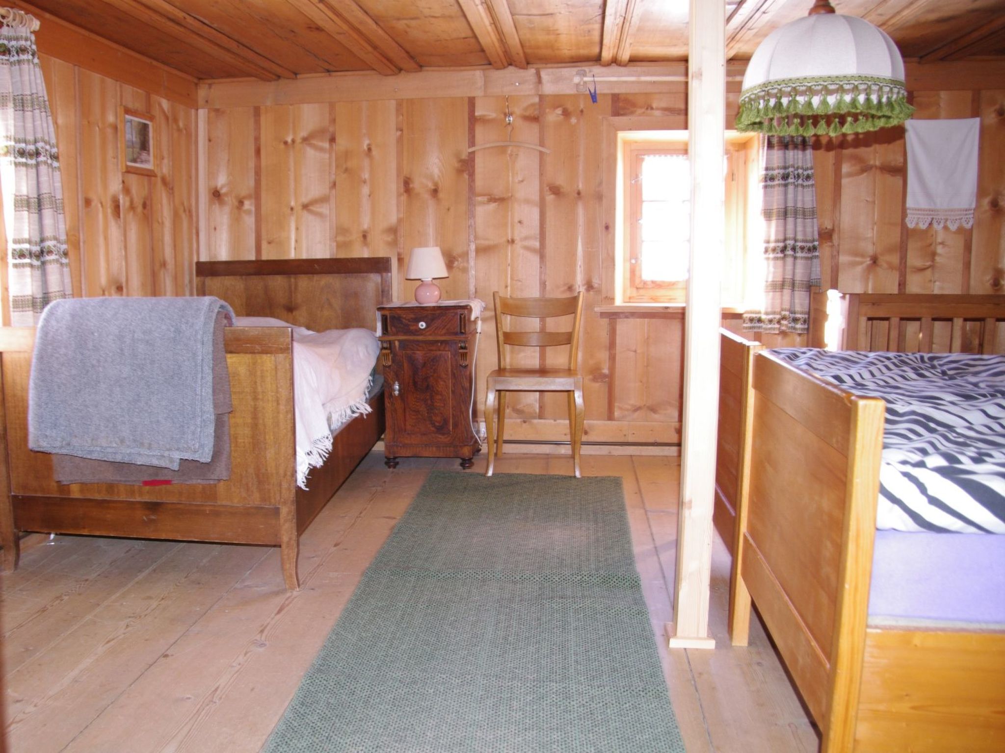 Ferienhaus Altes Walserhaus, Brün, (Valendas-Brün), 22004B