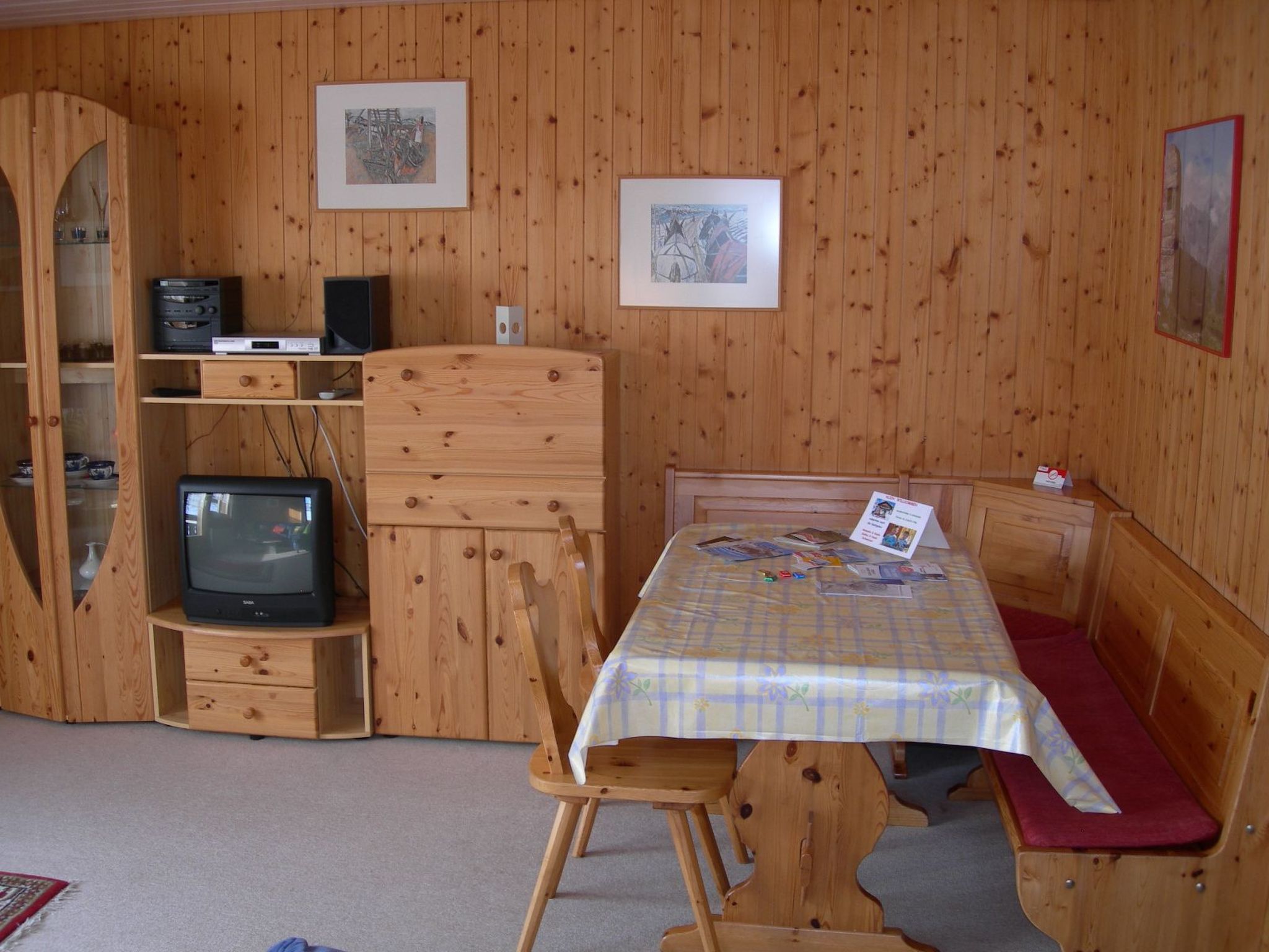 Appartement Schweizer, Obersaxen-Affeier, (Obersaxen), 34006B – Cuisine et coin repas, photo 5 sur 23