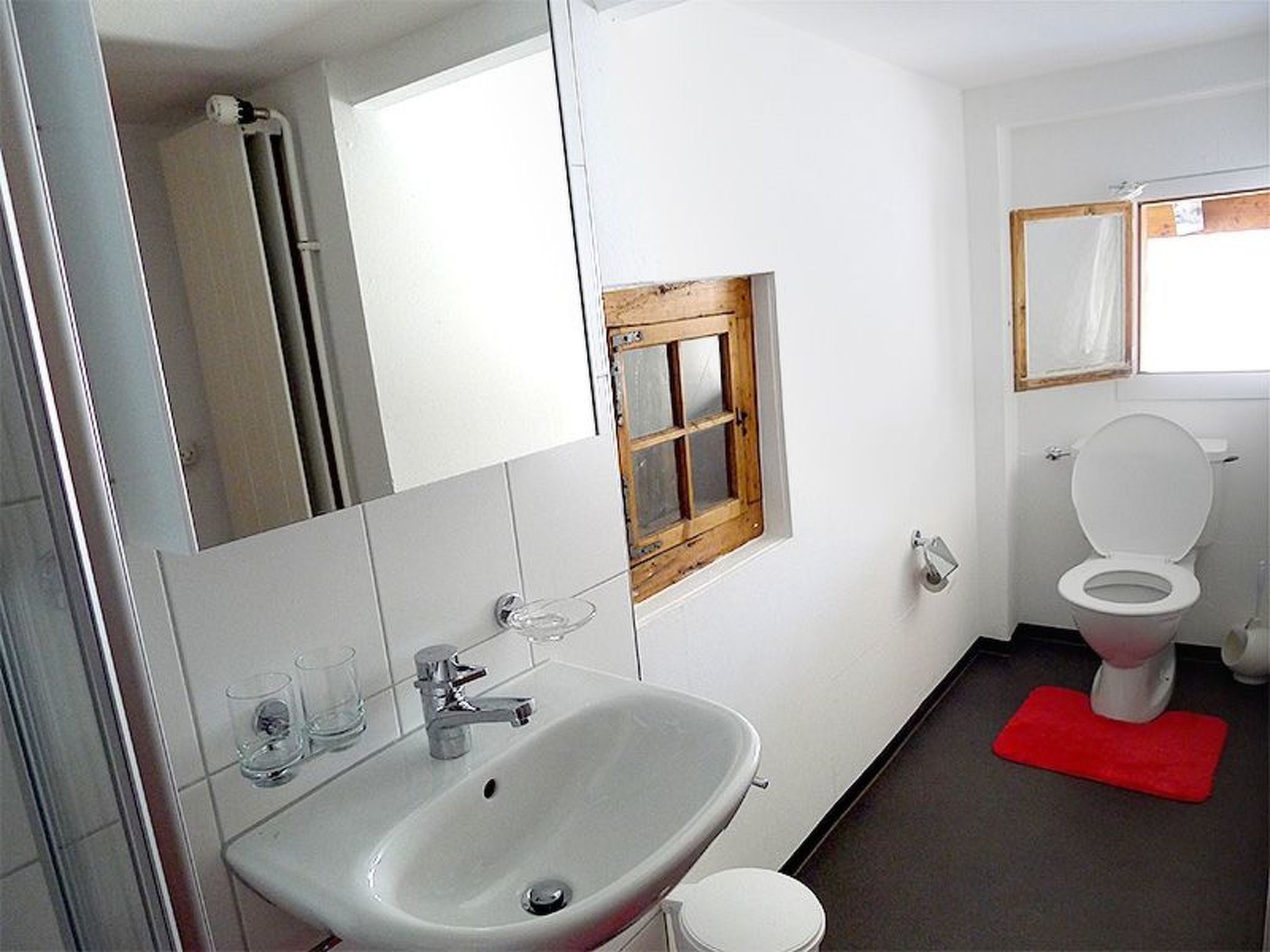 Appartement Ferienhaus Casa Cadruvi, Obersaxen-Giraniga, (Obersaxen), 34077B – Salle de bains, photo 5 sur 26