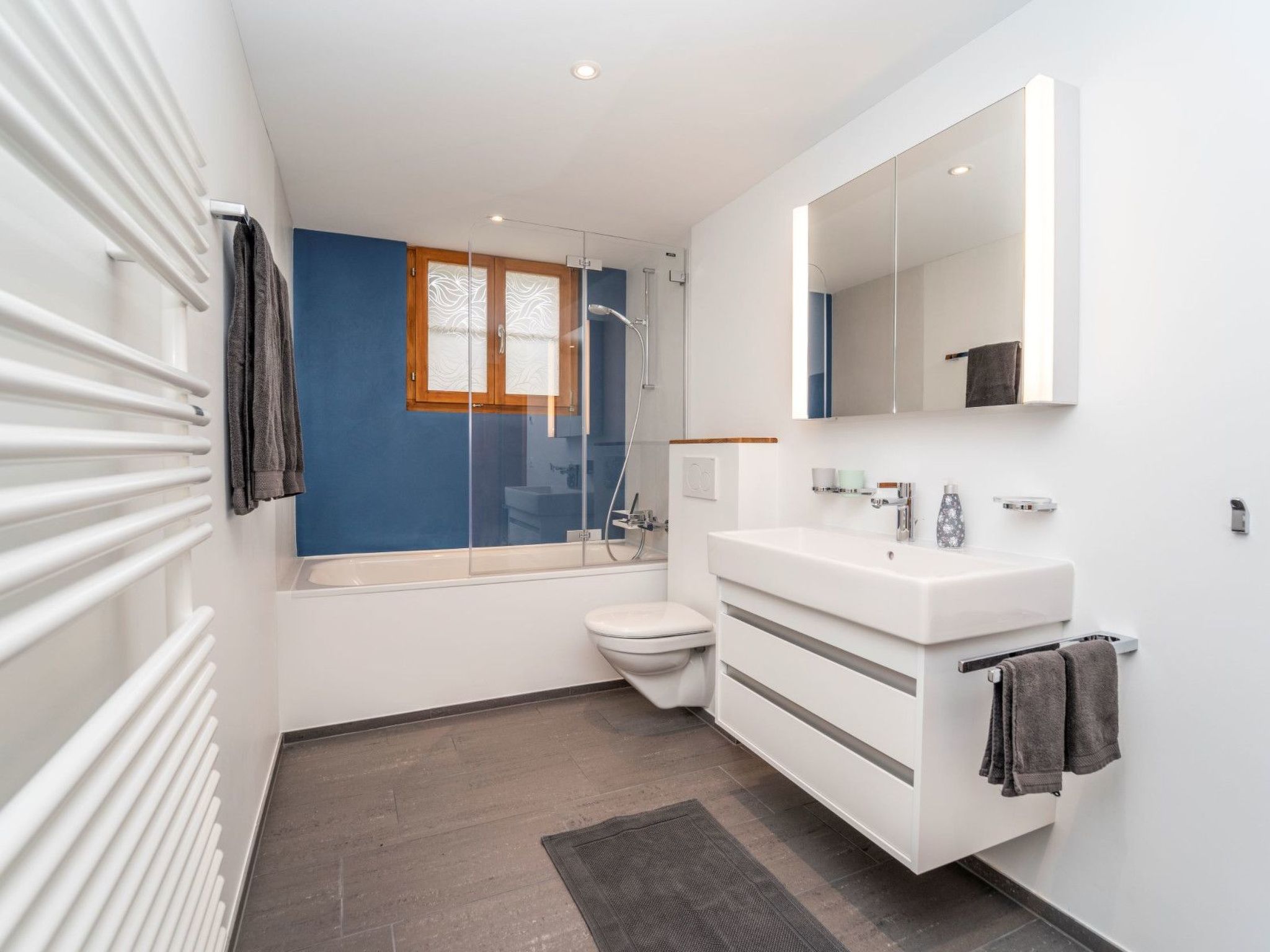 Appartement Tusa 8, Obersaxen Tusa, (Obersaxen Tusa), 34002B – Salle de bains, photo 6 sur 14