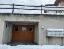 Sfeervol bergappartement aan de skipiste in Obersaxen-Miraniga - thumbnail 6