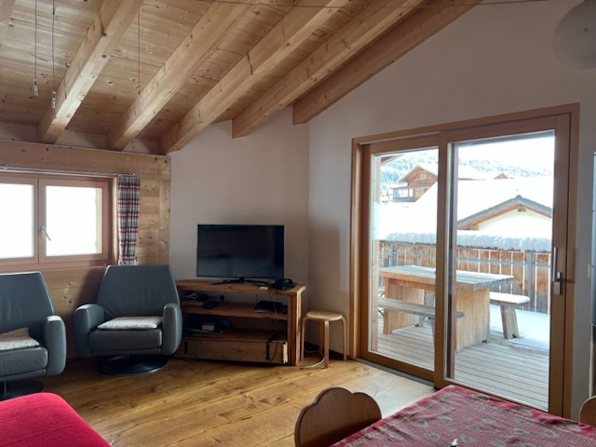 Appartement Hirtegga 1, Obersaxen-Miraniga, (Obersaxen), 38096B – Séjour, photo 22 sur 31