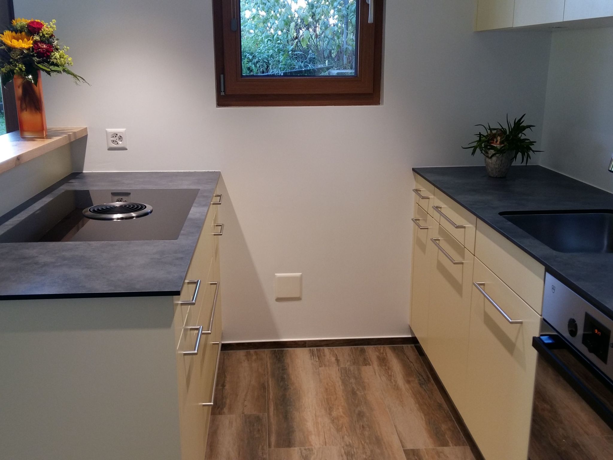 Appartement Schweizer, Obersaxen-Affeier, (Obersaxen), 34006B – Cuisine et coin repas, photo 11 sur 29