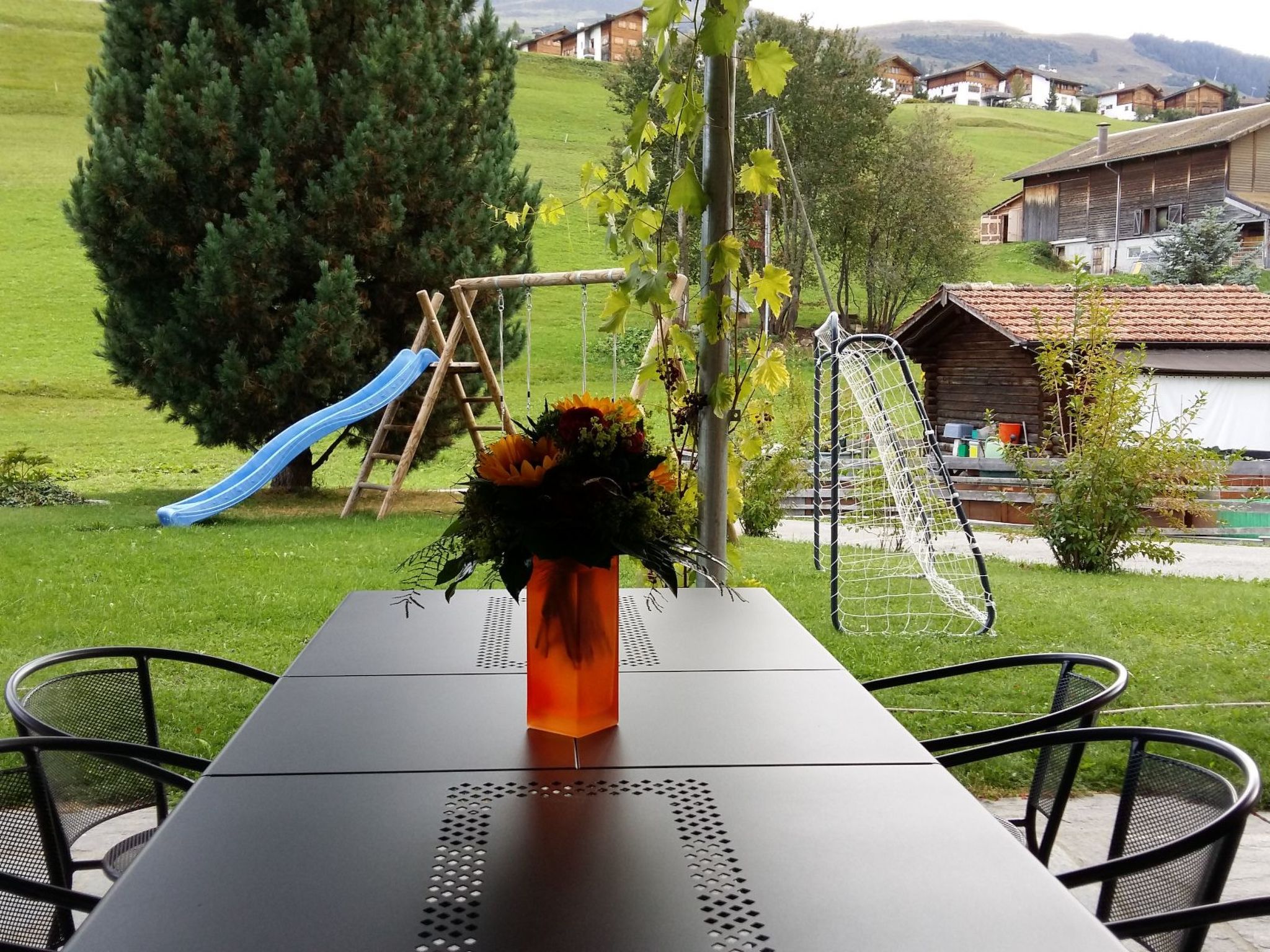 Appartement Schweizer, Obersaxen-Affeier, (Obersaxen), 34006B – Terrasse, photo 8 sur 29