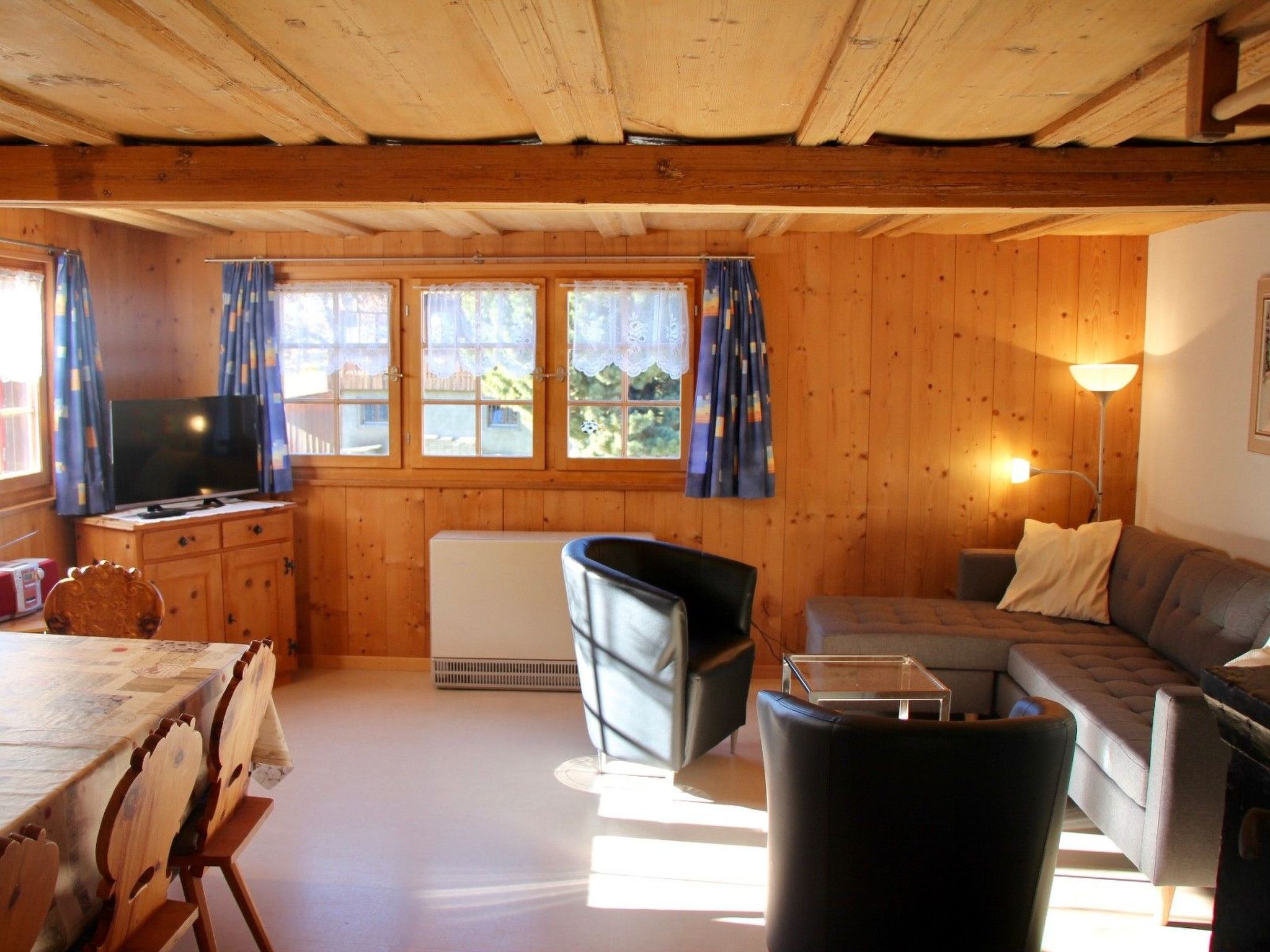 Appartement Pfister, Obersaxen-Misanenga, (Obersaxen), 34026B – Extérieur de la maison, photo 11 sur 18