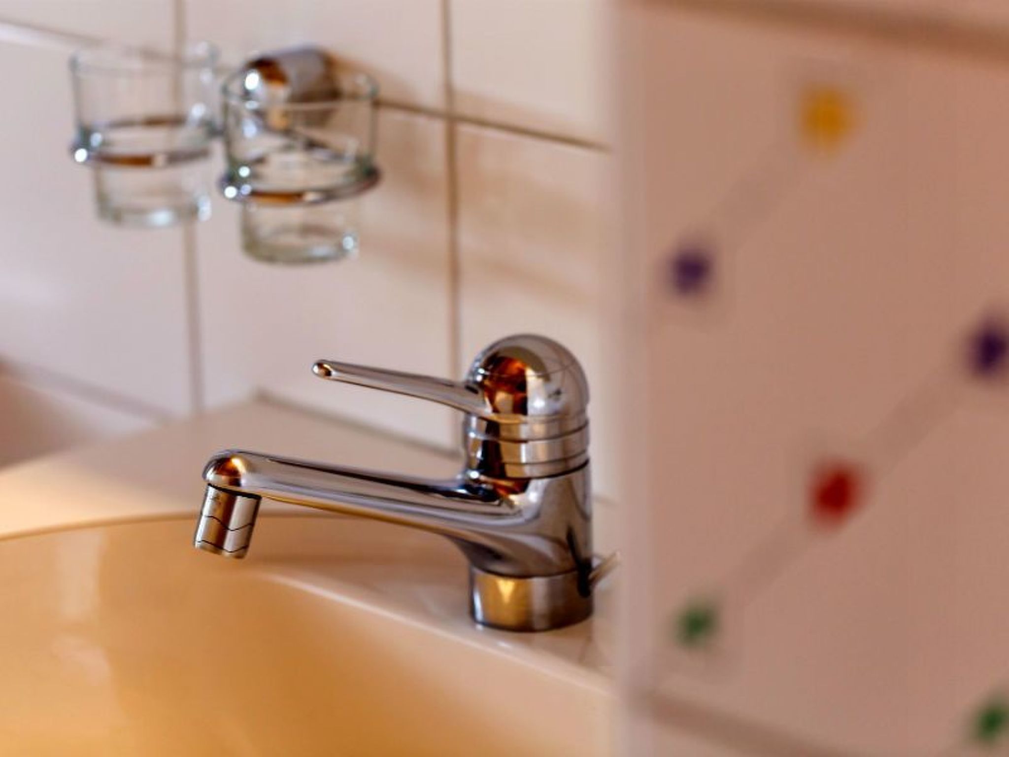 Appartement Arzgruoba, Obersaxen-Misanenga, (Obersaxen), 34027B – Salle de bains, photo 13 sur 19