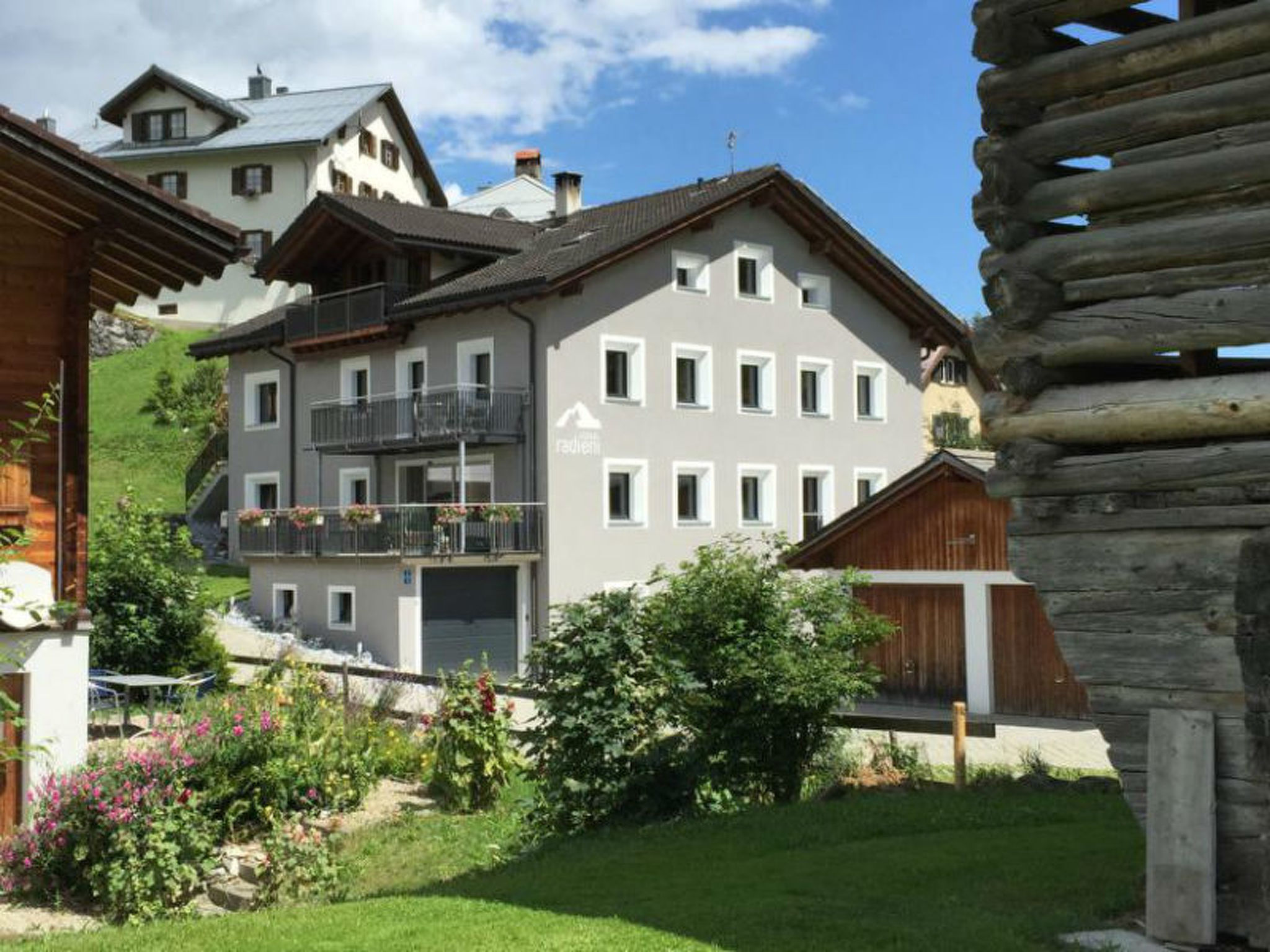 Casa Radieni, Flond, (Flond), 37000B - Image 2