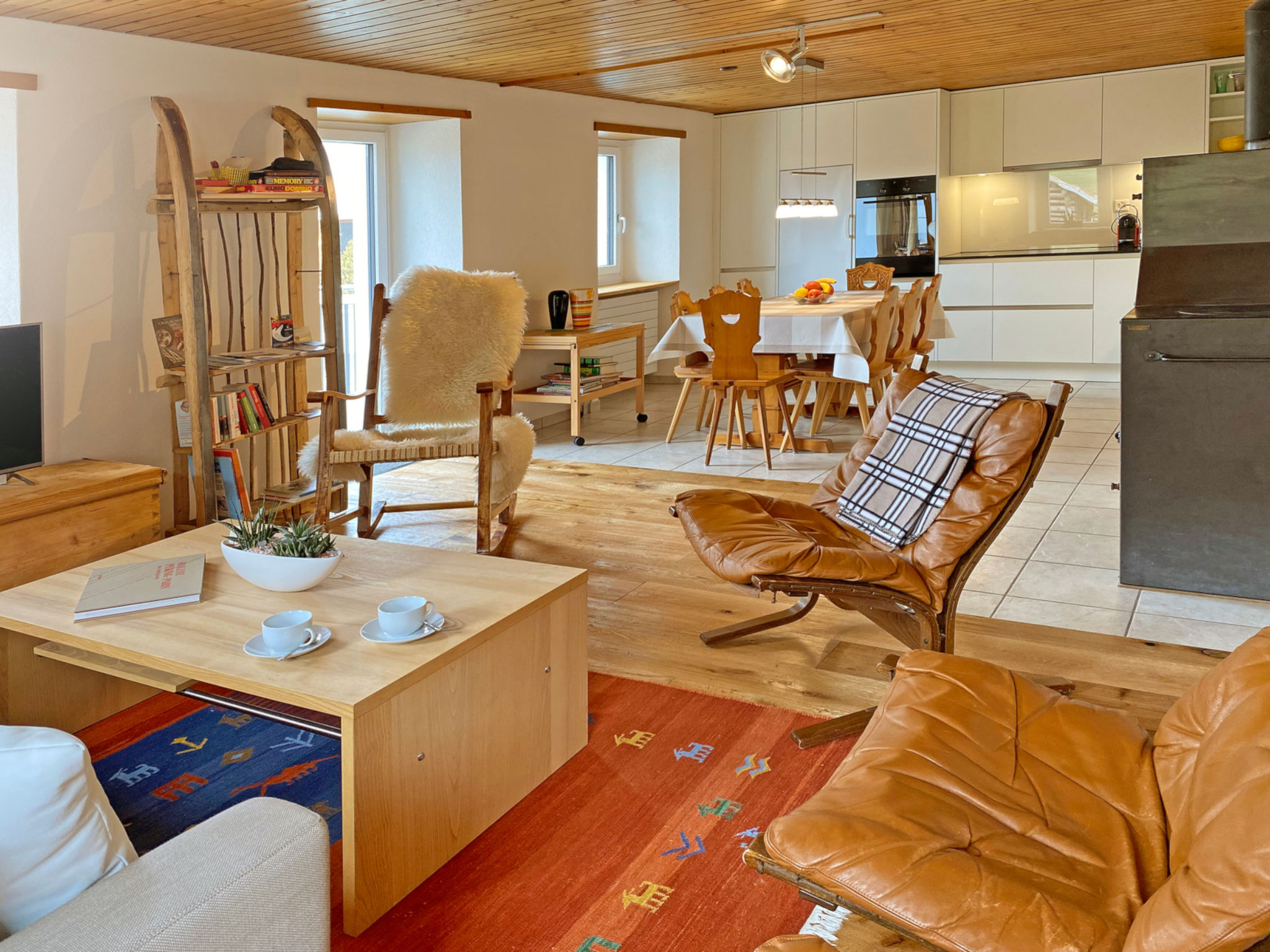 Casa Radieni, Flond, (Flond). - Binnen