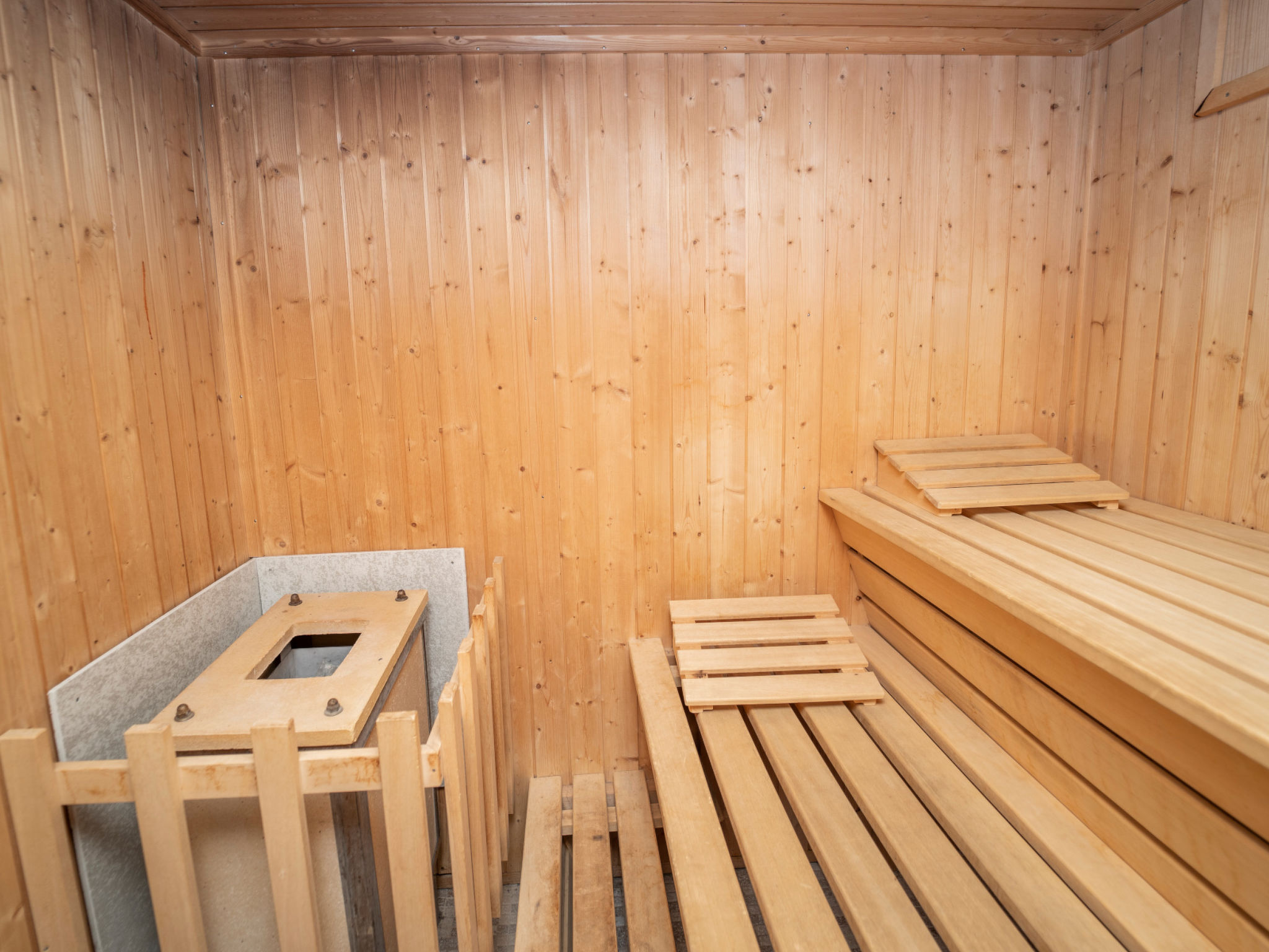 Casa Runaglias, Flond, (Flond). - Binnen