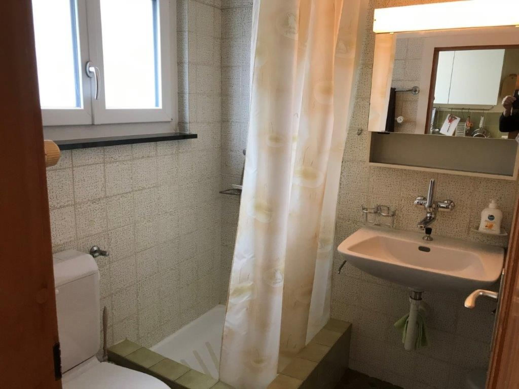 Appartement Casa Christina, Flond, (Flond), 37002B – Salle de bains, photo 5 sur 10