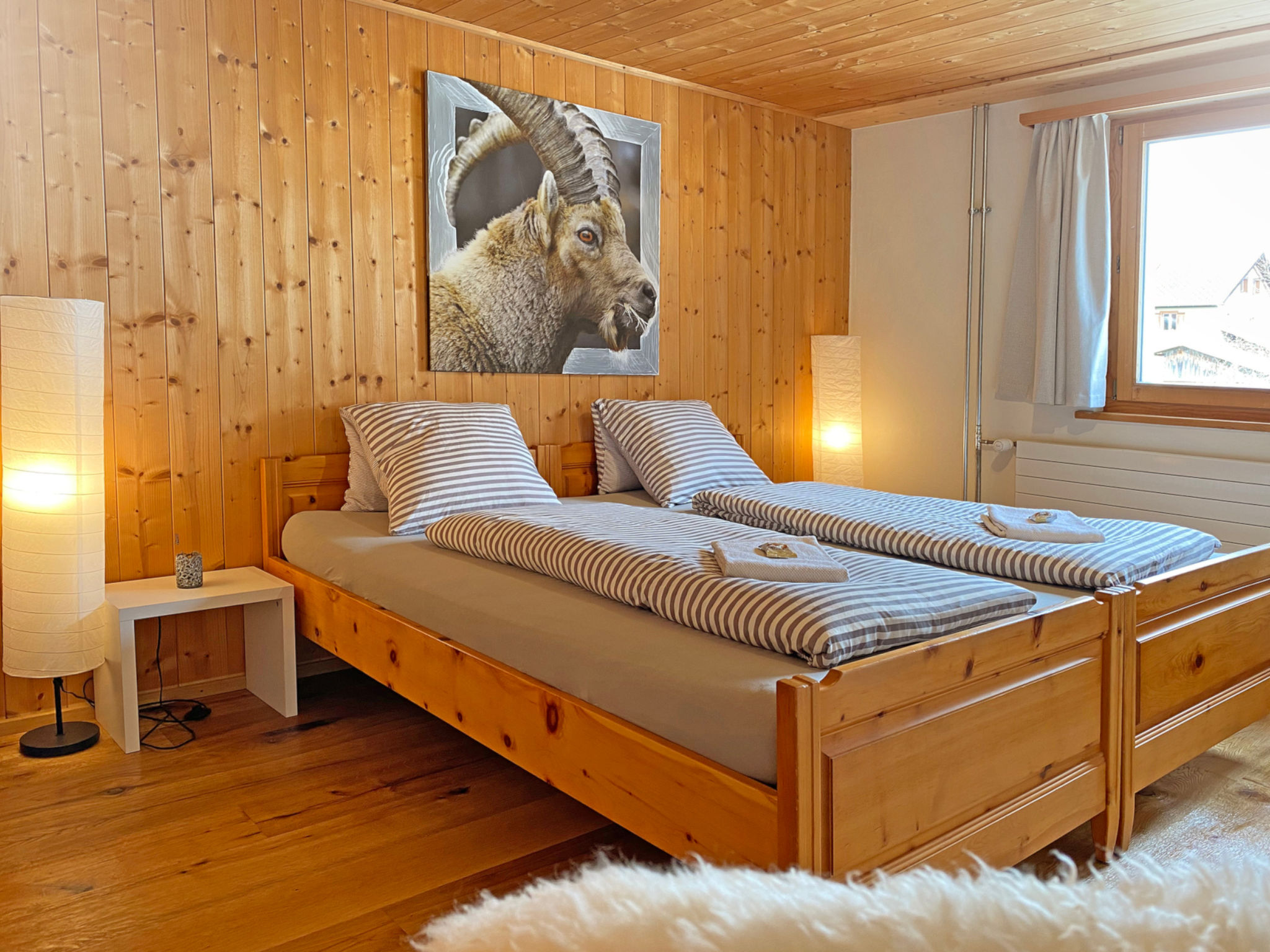 Casa Radieni, Flond, (Flond). - Binnen