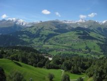 Aparthaus Surselva, direkt an der Skipiste