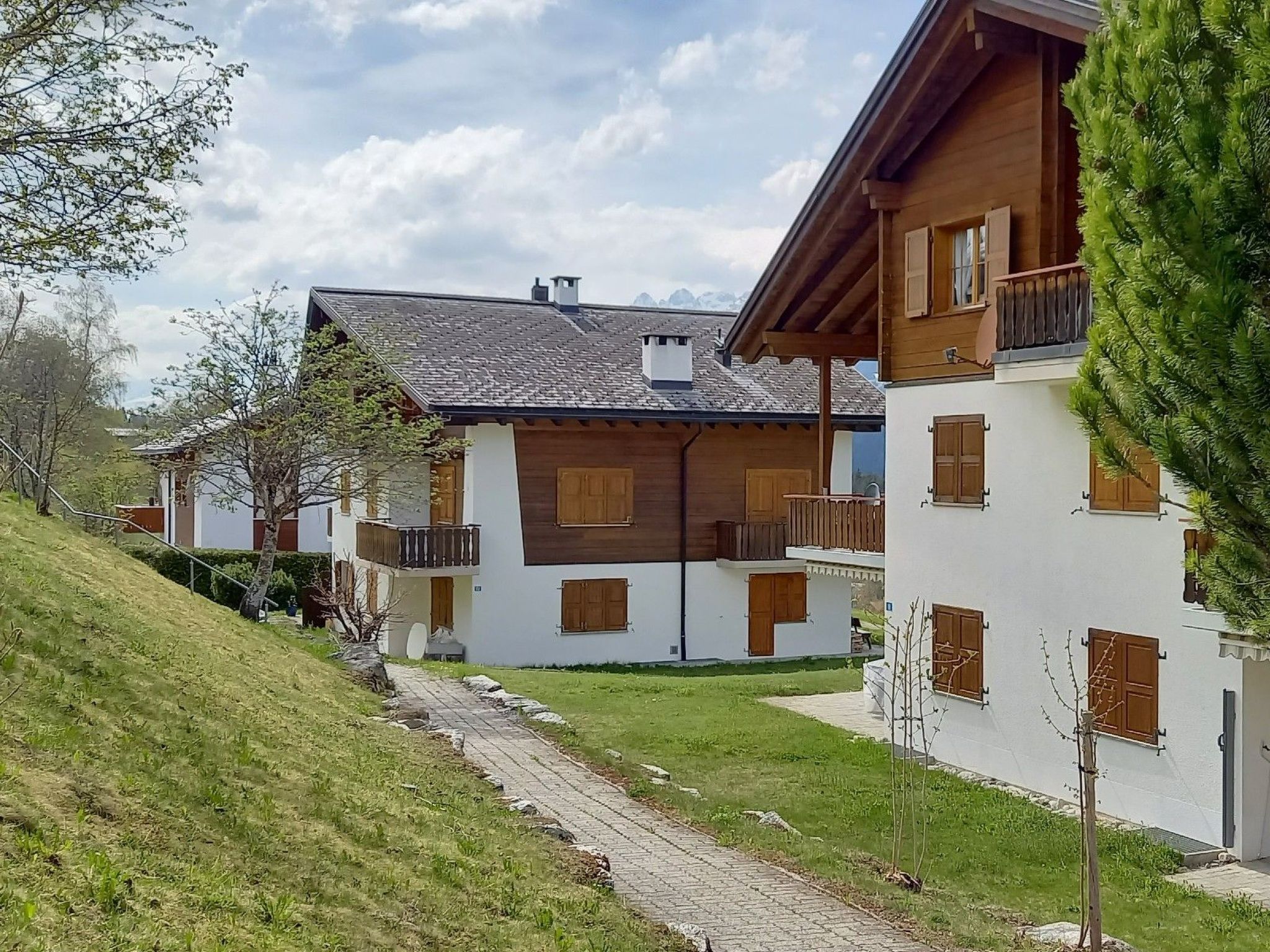 Seraina, Obersaxen-Valata, (Surcuolm), 38045B