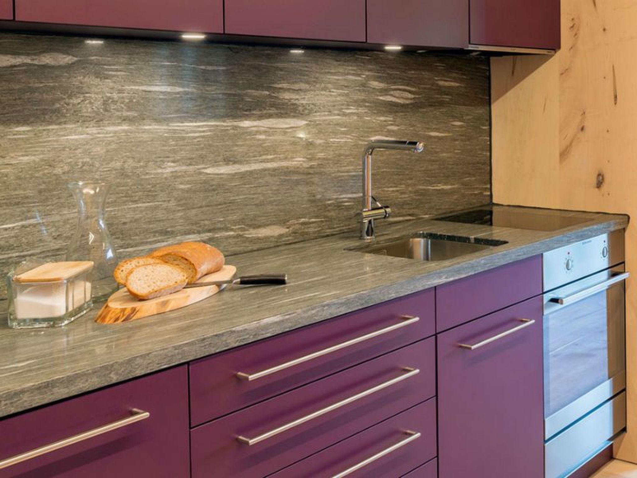 Appartement Ferienhaus Regan, Obersaxen-Valata, (Surcuolm), 38044B – Cuisine et coin repas, photo 27 sur 34
