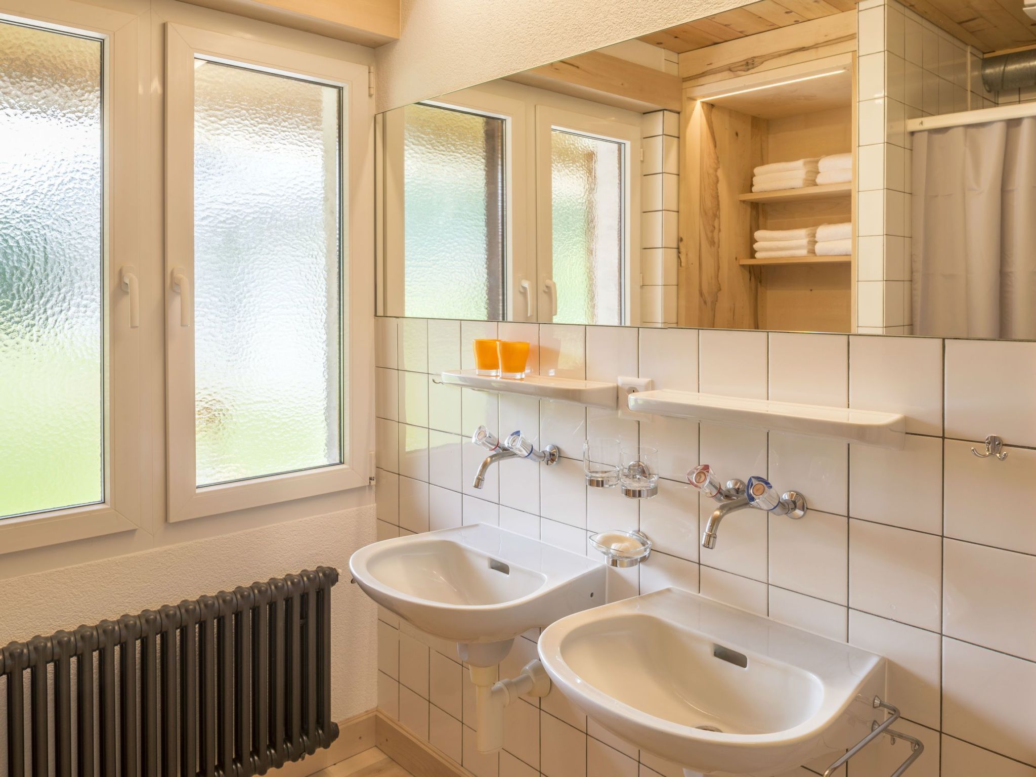Appartement Ferienhaus Regan, Obersaxen-Valata, (Surcuolm), 38044B – Salle de bains, photo 24 sur 34