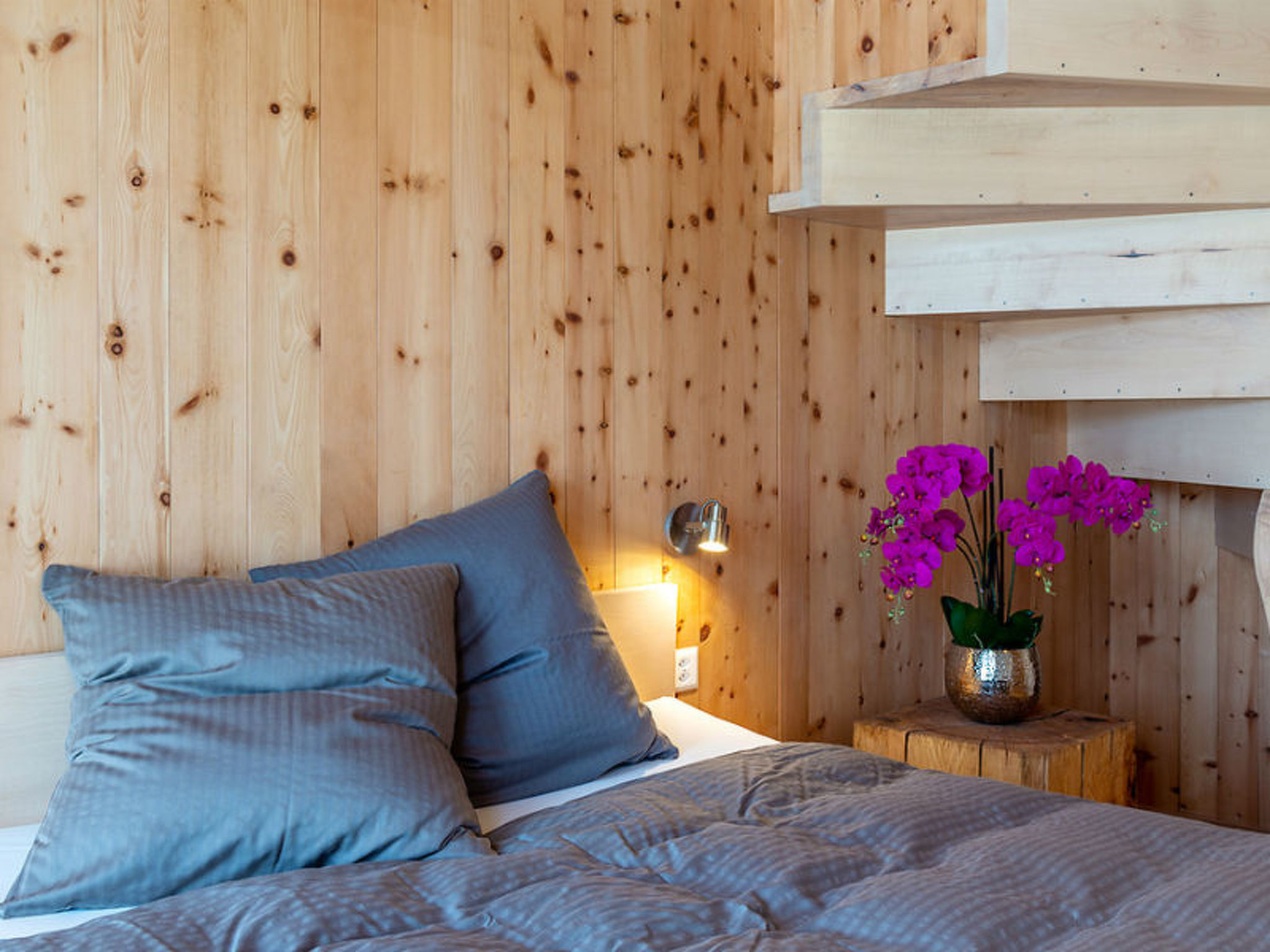 Regan, Obersaxen-Valata, (Surcuolm). - Binnen