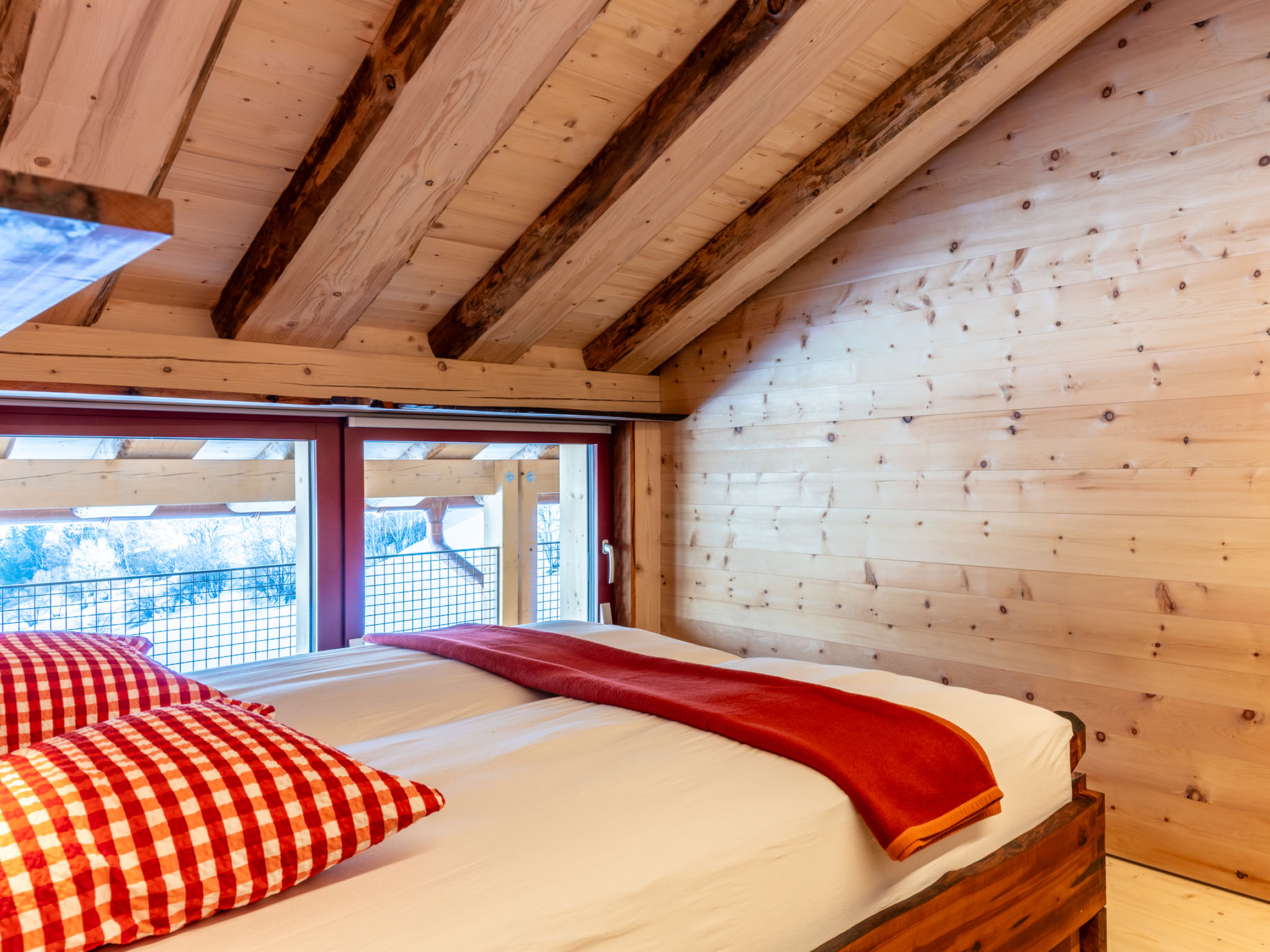 Regan, Obersaxen-Valata, (Surcuolm). - Binnen