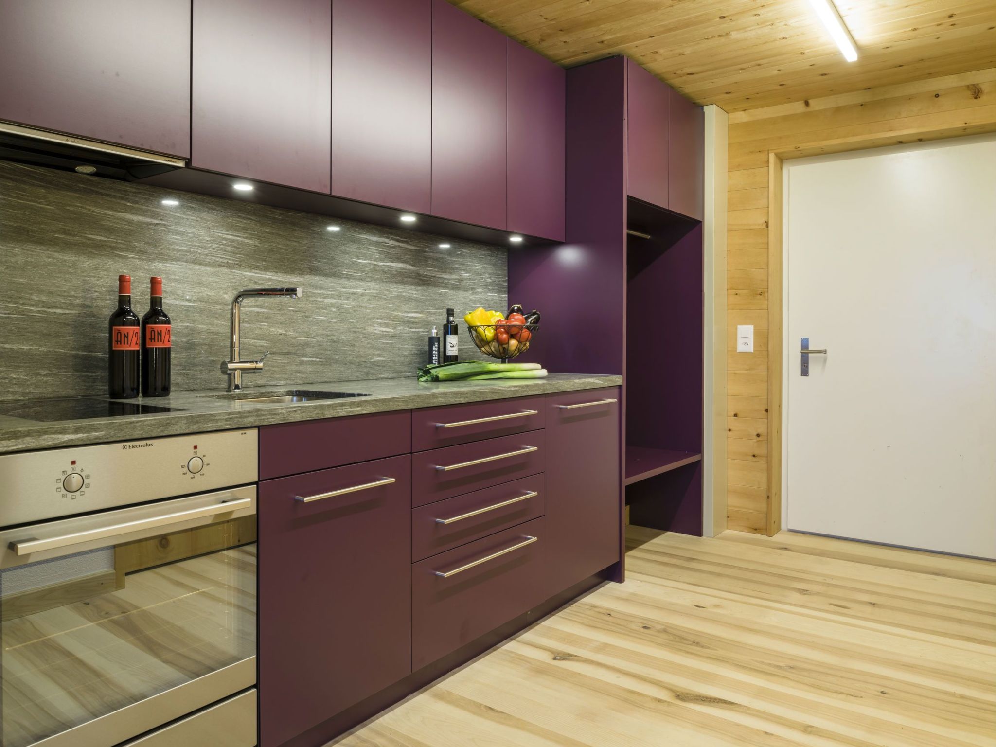 Appartement Ferienhaus Regan, Obersaxen-Valata, (Surcuolm), 38044B – Cuisine et coin repas, photo 9 sur 32