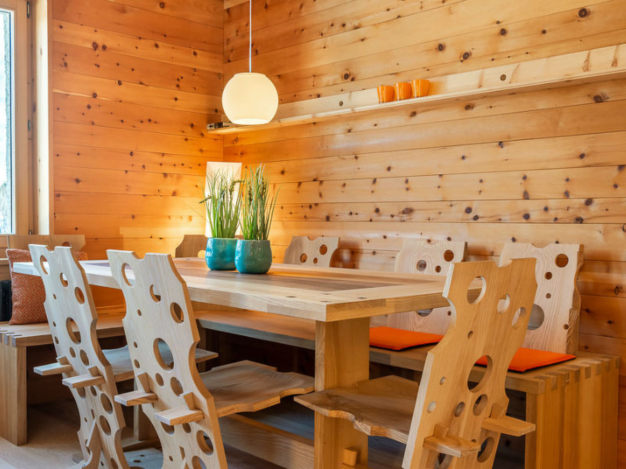 Regan, Obersaxen-Valata, (Surcuolm). - Binnen