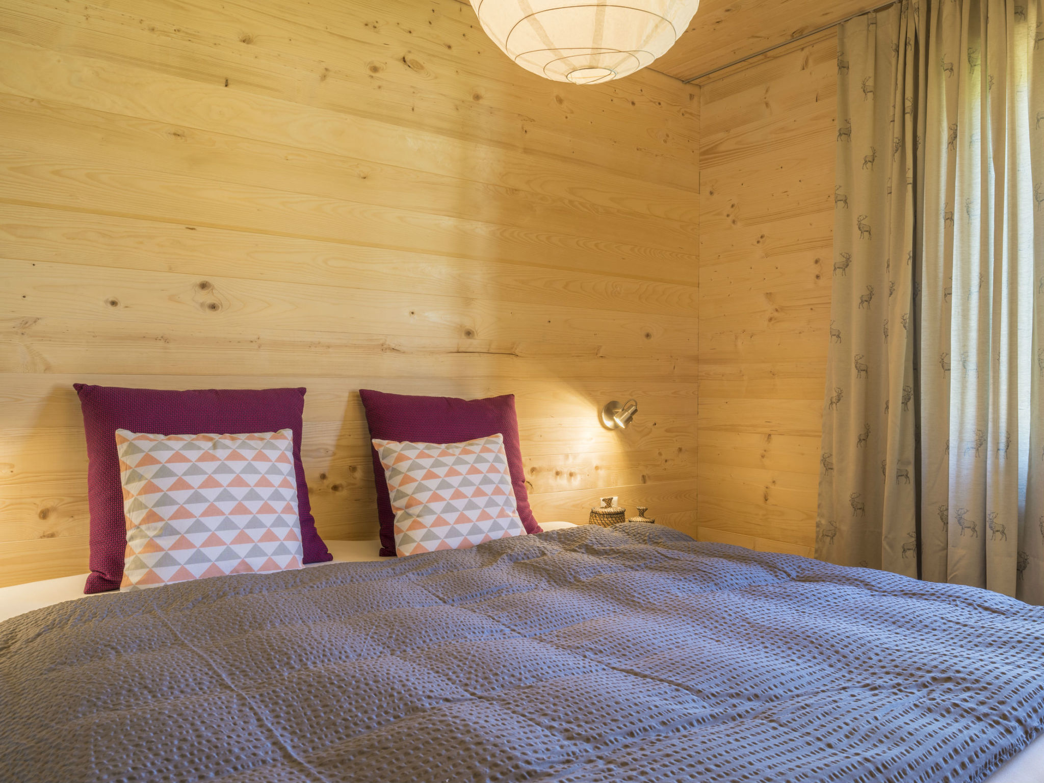 Regan, Obersaxen-Valata, (Surcuolm). - Binnen