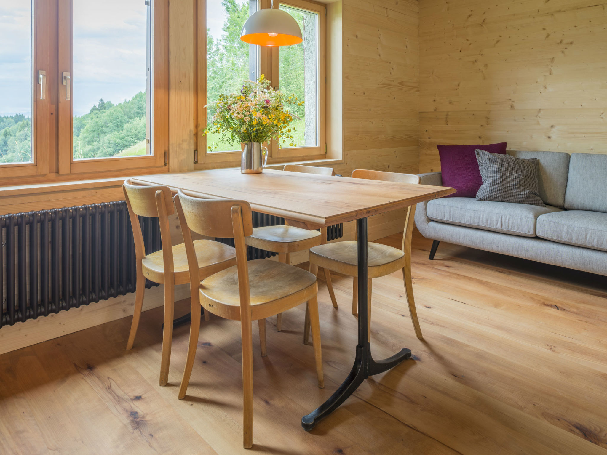 Regan, Obersaxen-Valata, (Surcuolm). - Binnen