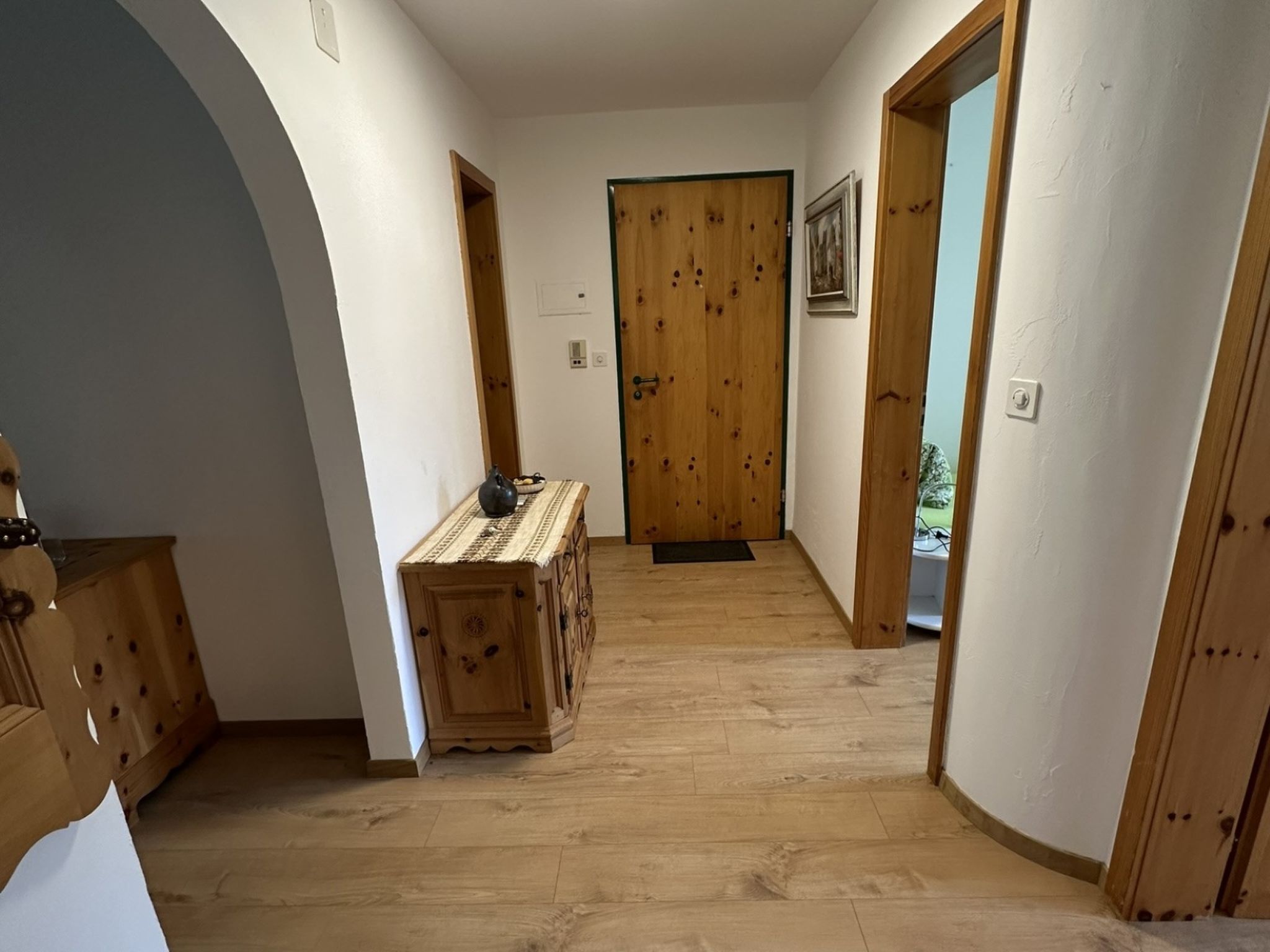 Sut Via 19, Surcuolm, (Surcuolm). - Binnen