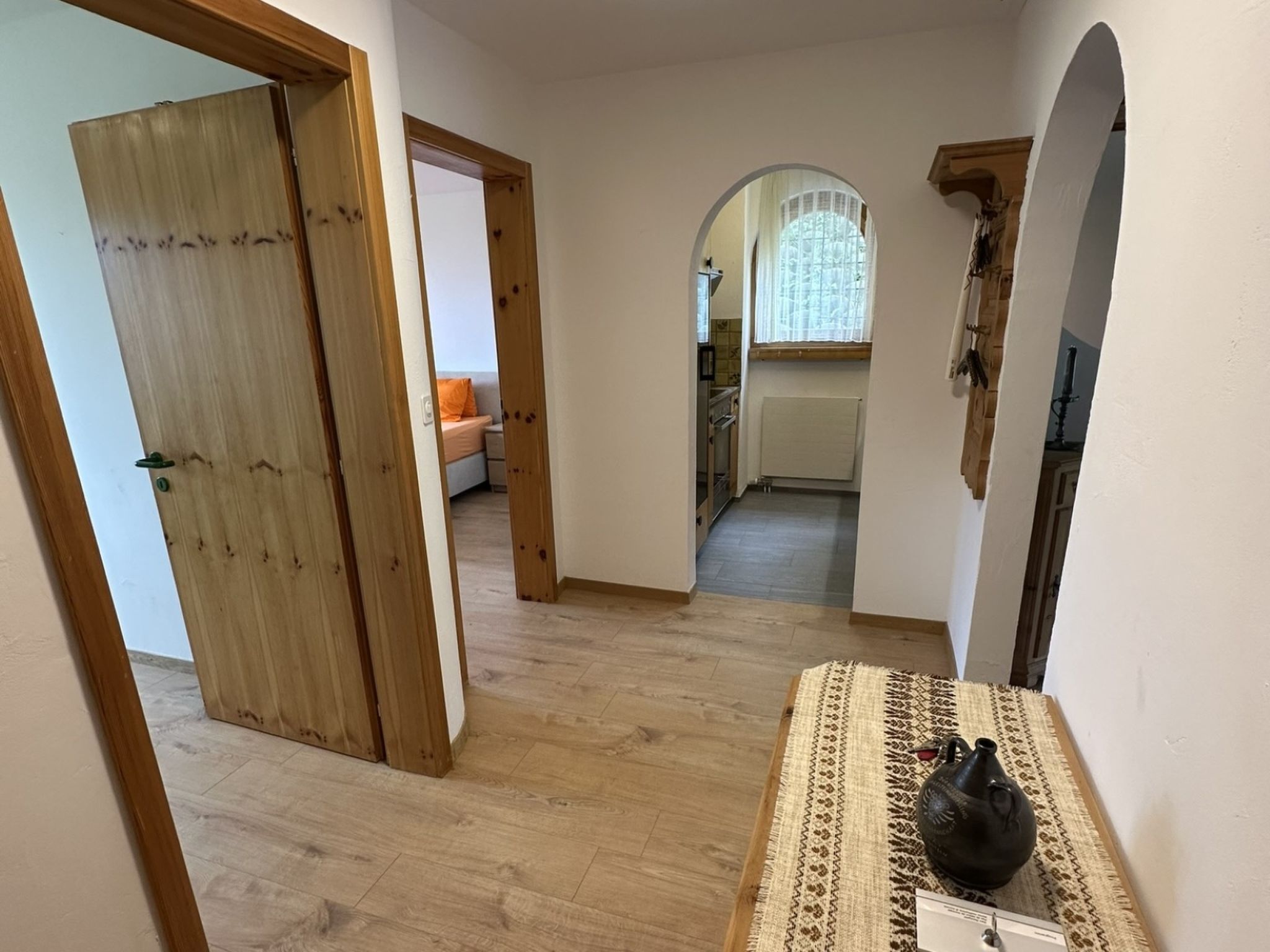 Sut Via 19, Surcuolm, (Surcuolm). - Binnen