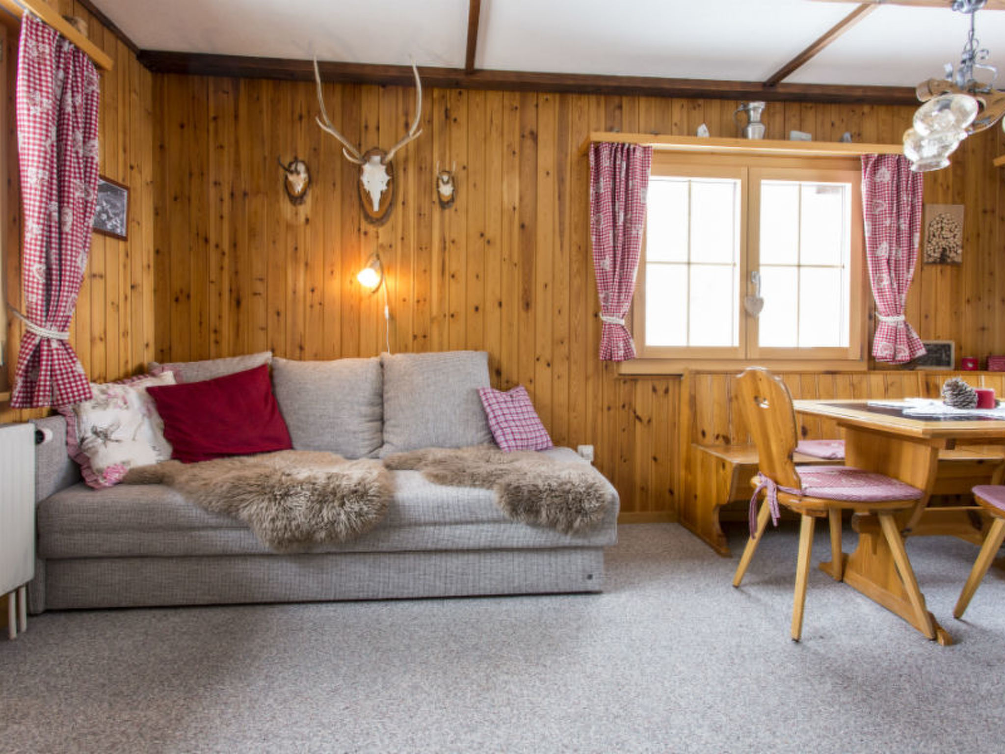 Scudera Walder, Surcuolm, (Surcuolm). - Binnen