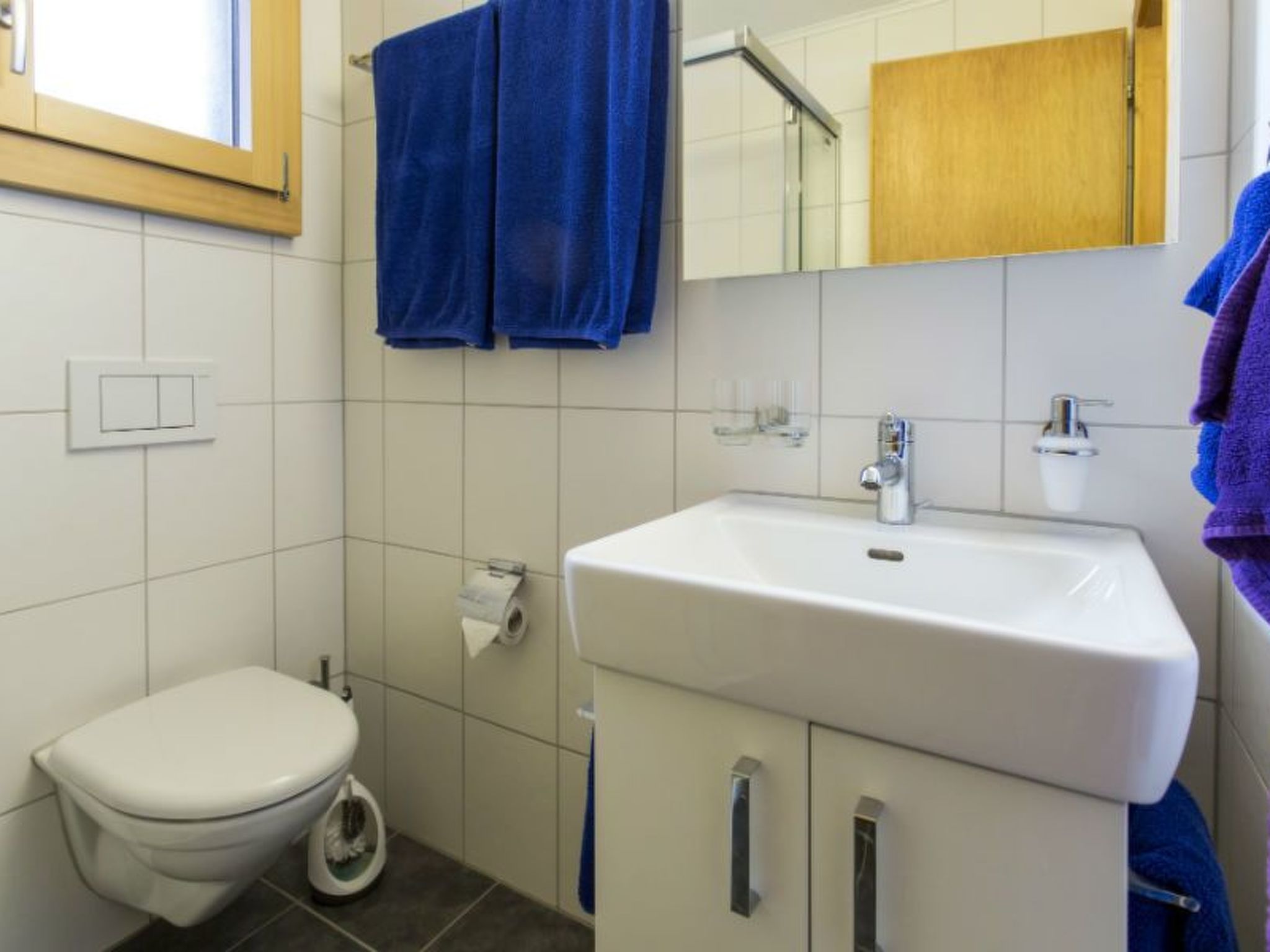 Appartement Scudera Walder, Surcuolm, (Surcuolm), 38011B – Salle de bains, photo 17 sur 21