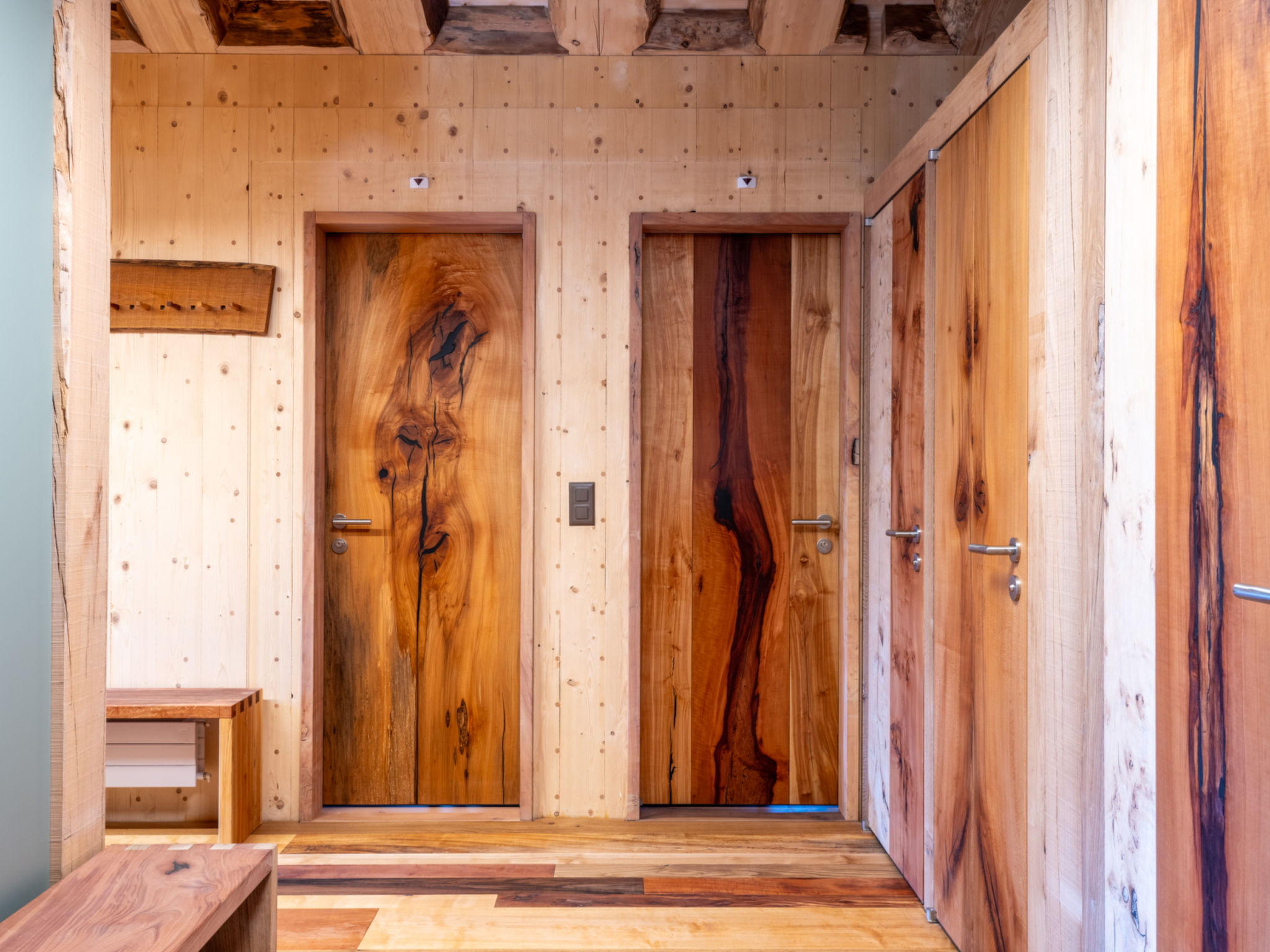 Regan, Obersaxen-Valata, (Surcuolm). - Binnen