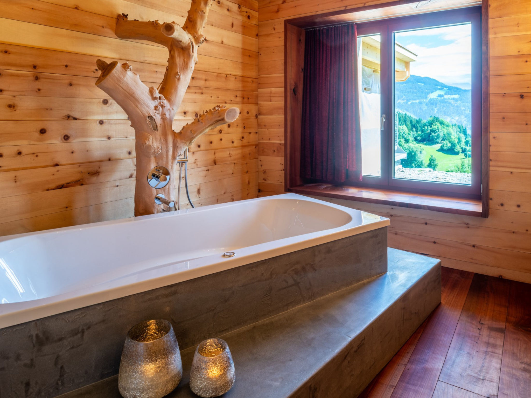 Regan, Obersaxen-Valata, (Surcuolm). - Binnen