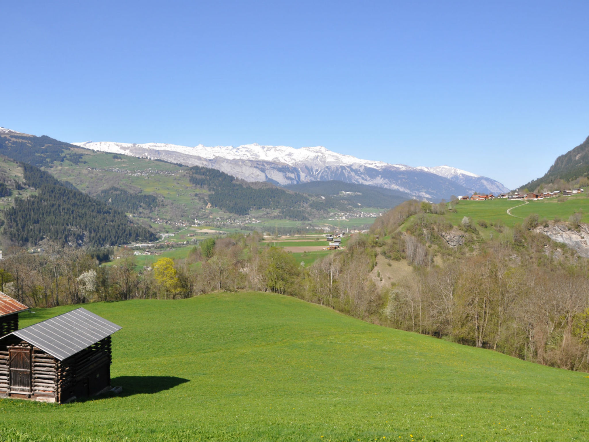 Nisals, Luven, (Luven). - Buiten