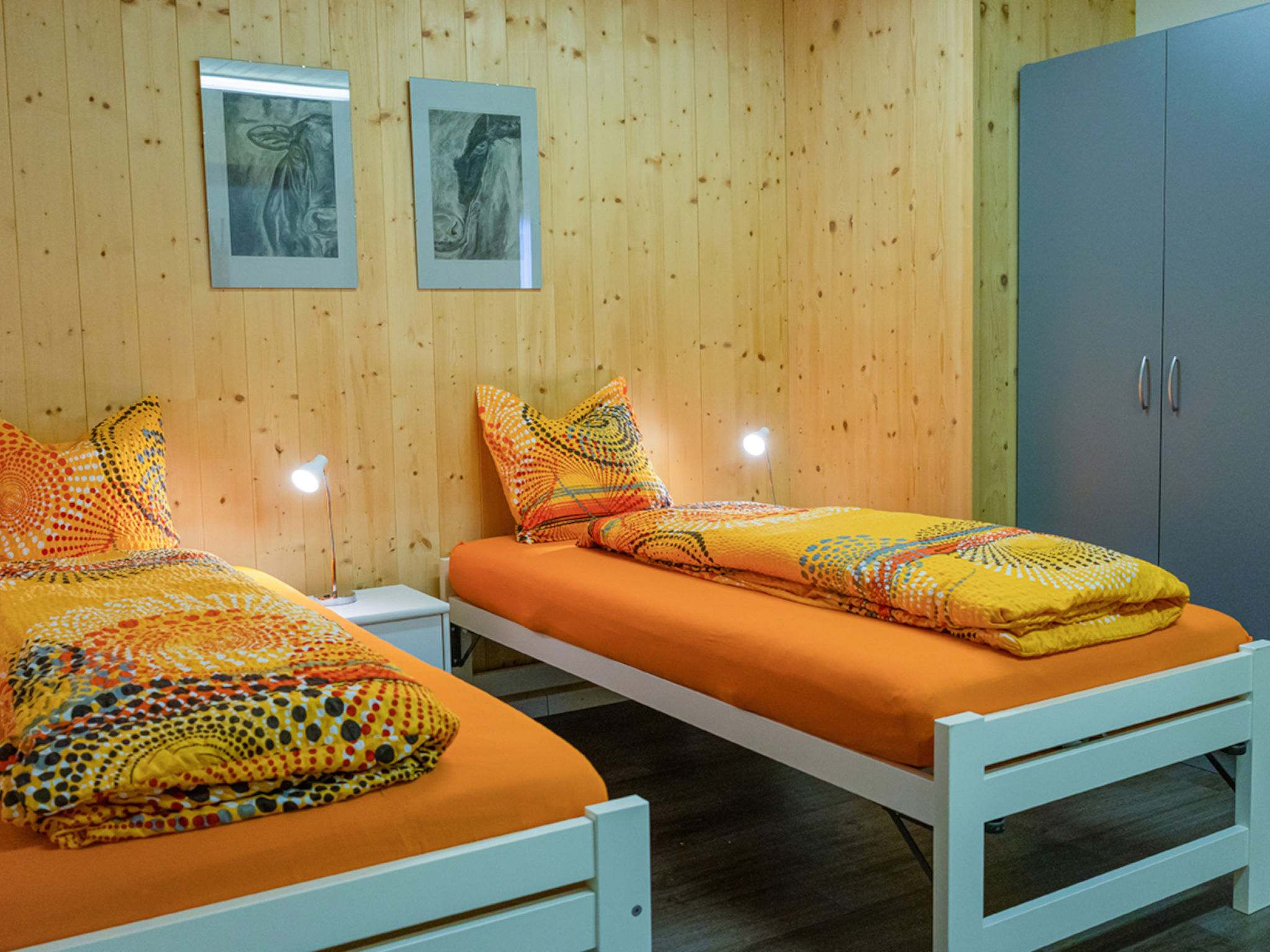 Dado Casanova, Cumbel, (Cumbel). - Inside