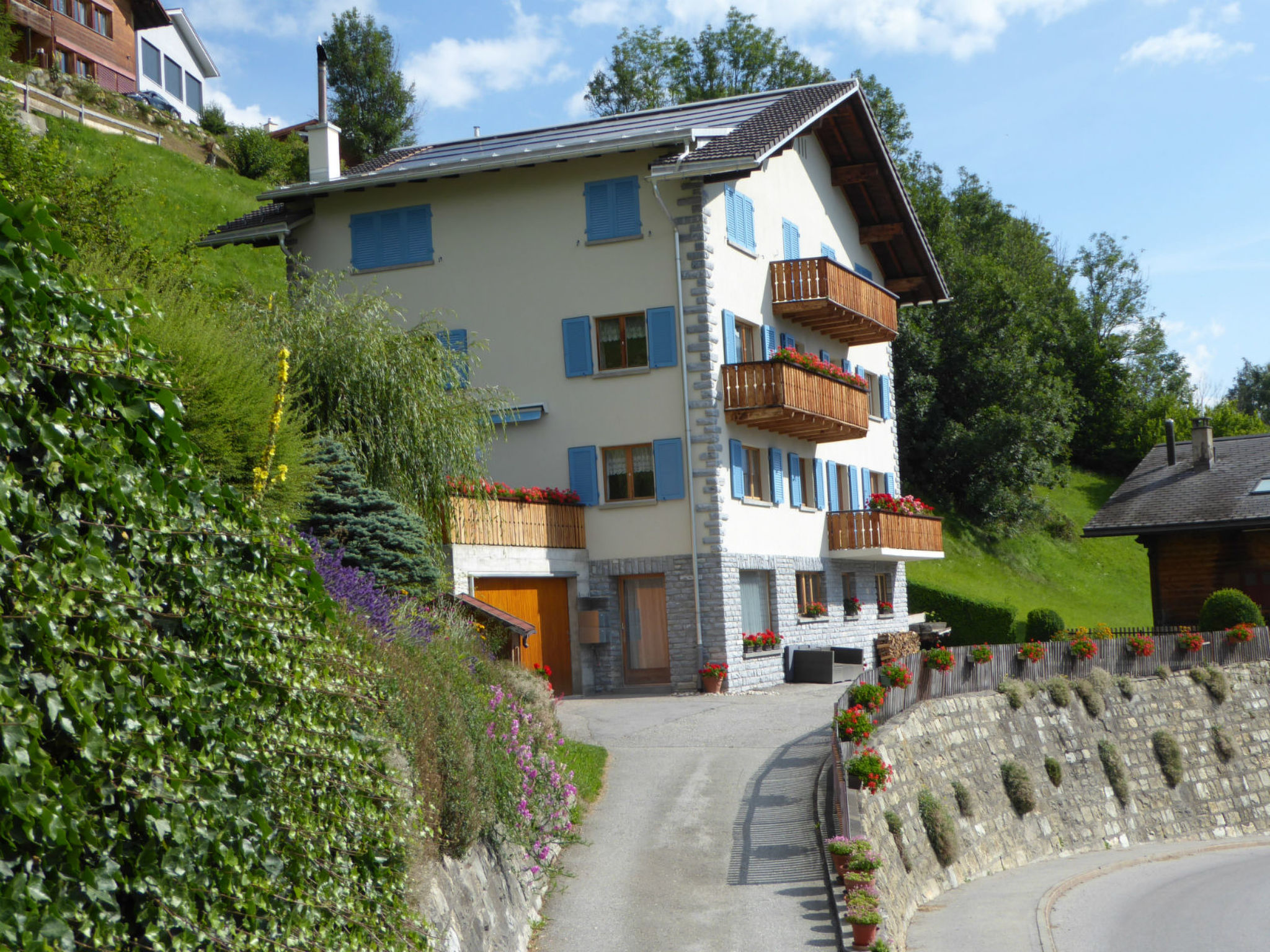 Dado Casanova, Cumbel, (Cumbel). - Outside