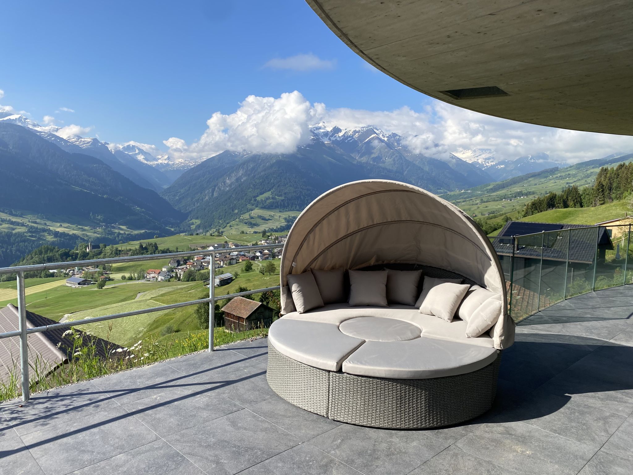 Schwalbennest Votteler, Morissen, (Morissen). - Inside