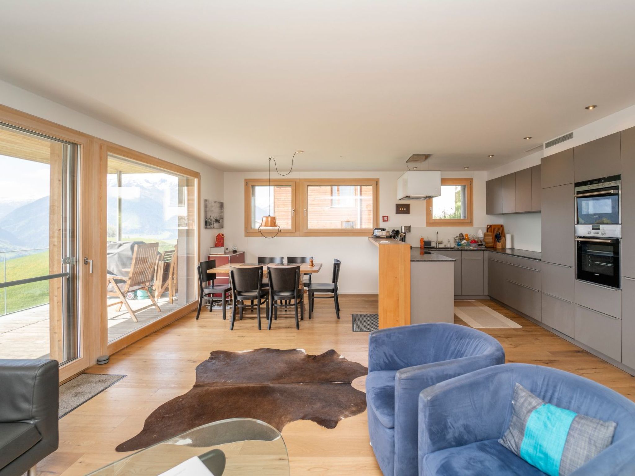 Appartement Casa Moma, Morissen, (Morissen), 43006B – Séjour, photo 23 sur 31