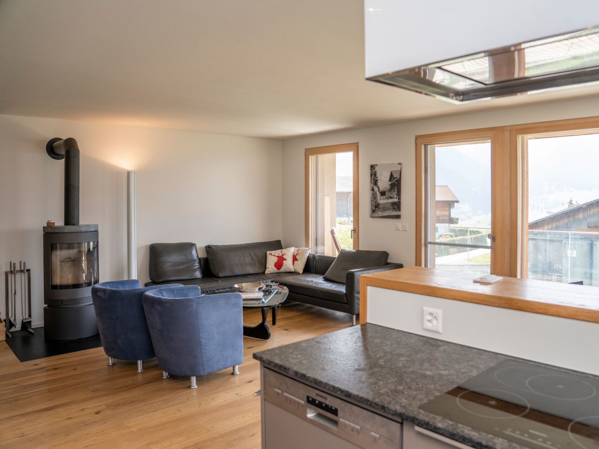 Appartement Casa Moma, Morissen, (Morissen), 43006B – Séjour, photo 22 sur 31