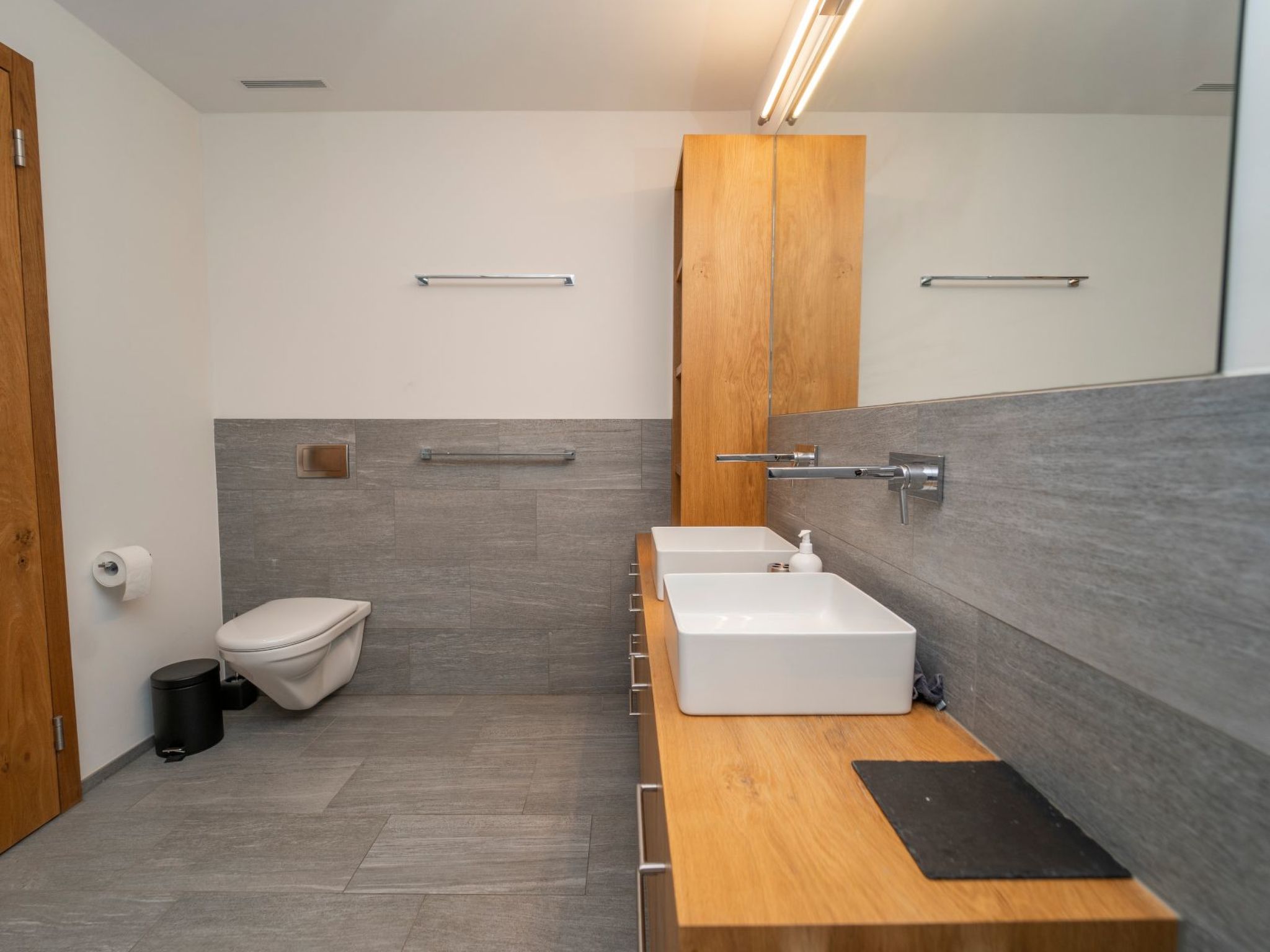 Appartement Casa Moma, Morissen, (Morissen), 43006B – Salle de bains, photo 14 sur 31