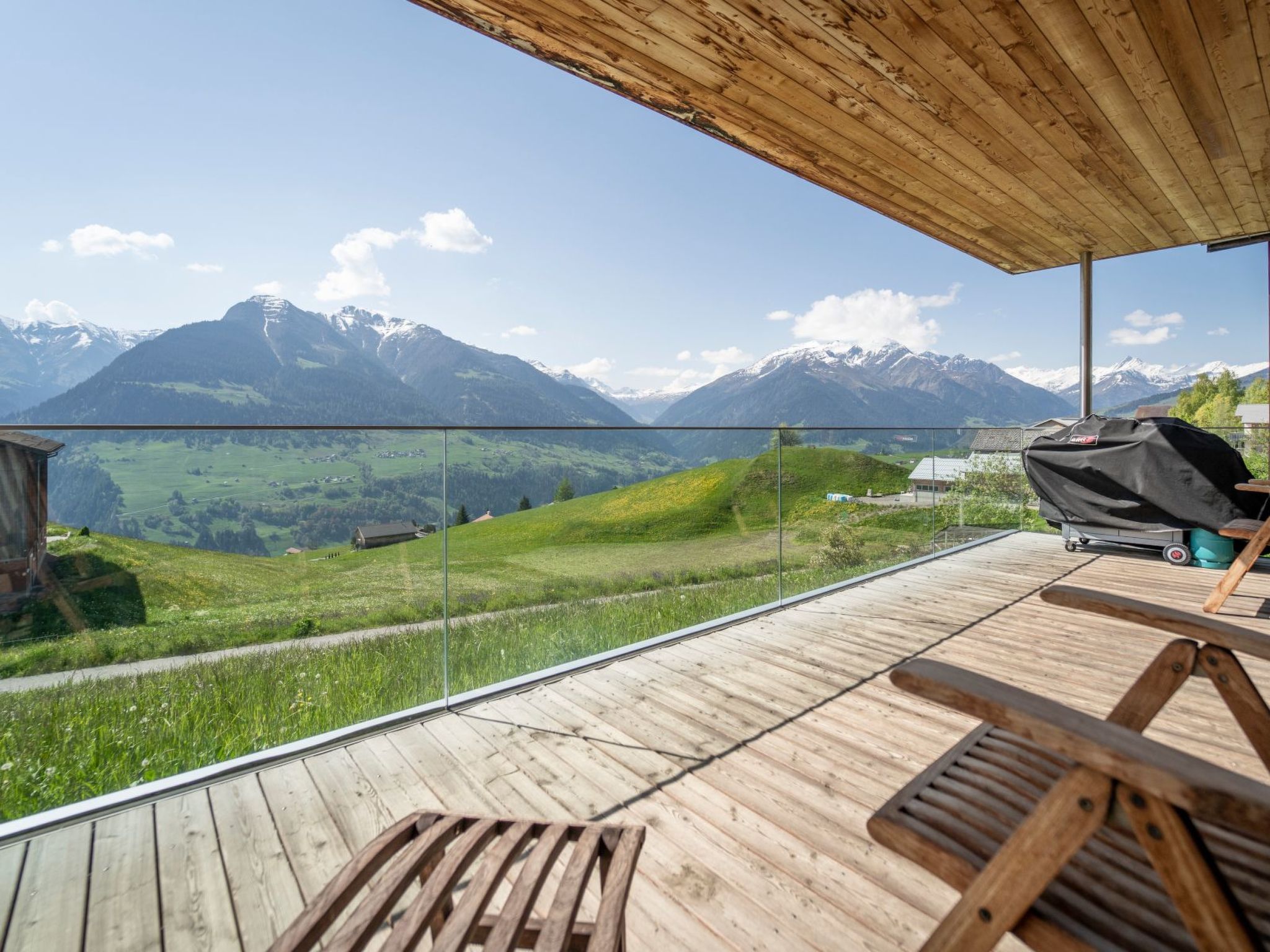 Appartement Casa Moma, Morissen, (Morissen), 43006B – Vue, photo 5 sur 31