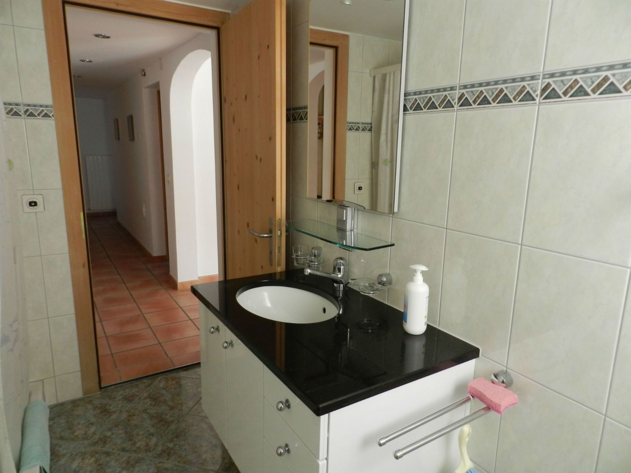 Appartement Zignaus Demont, Vella, (Vella), 44015B – Salle de bains, photo 15 sur 16