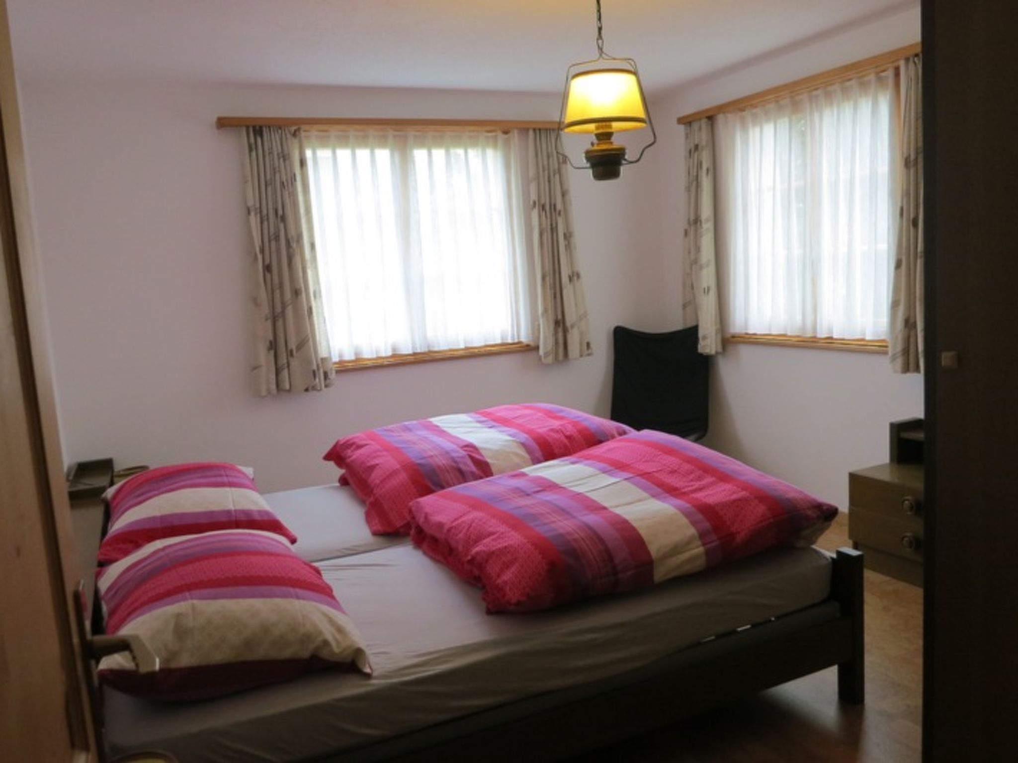 Casa Davos Cuort Good, Vella, (Vella). - Binnen