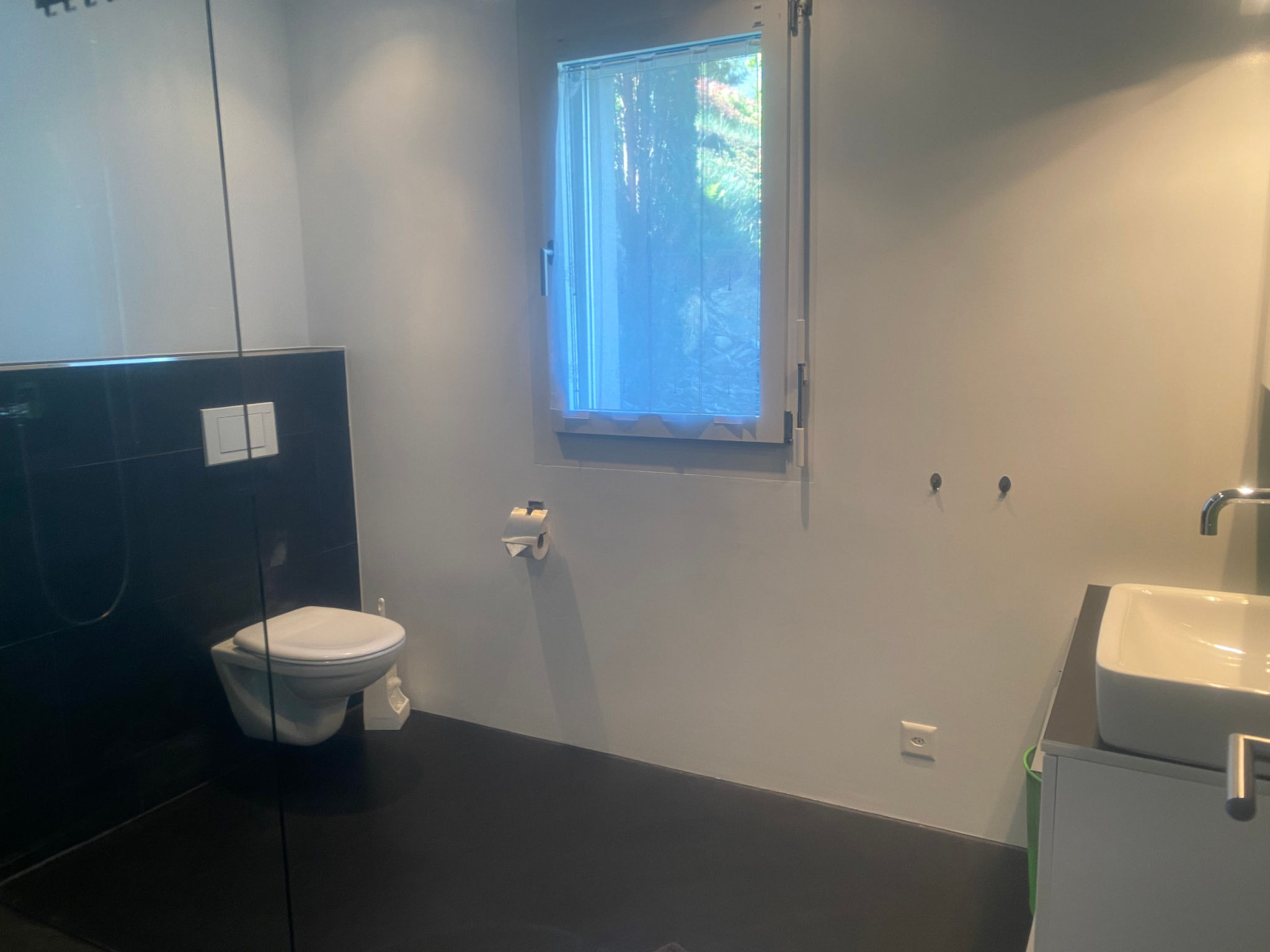 Denter Uauls Tanno, Vella, (Vella). - Binnen