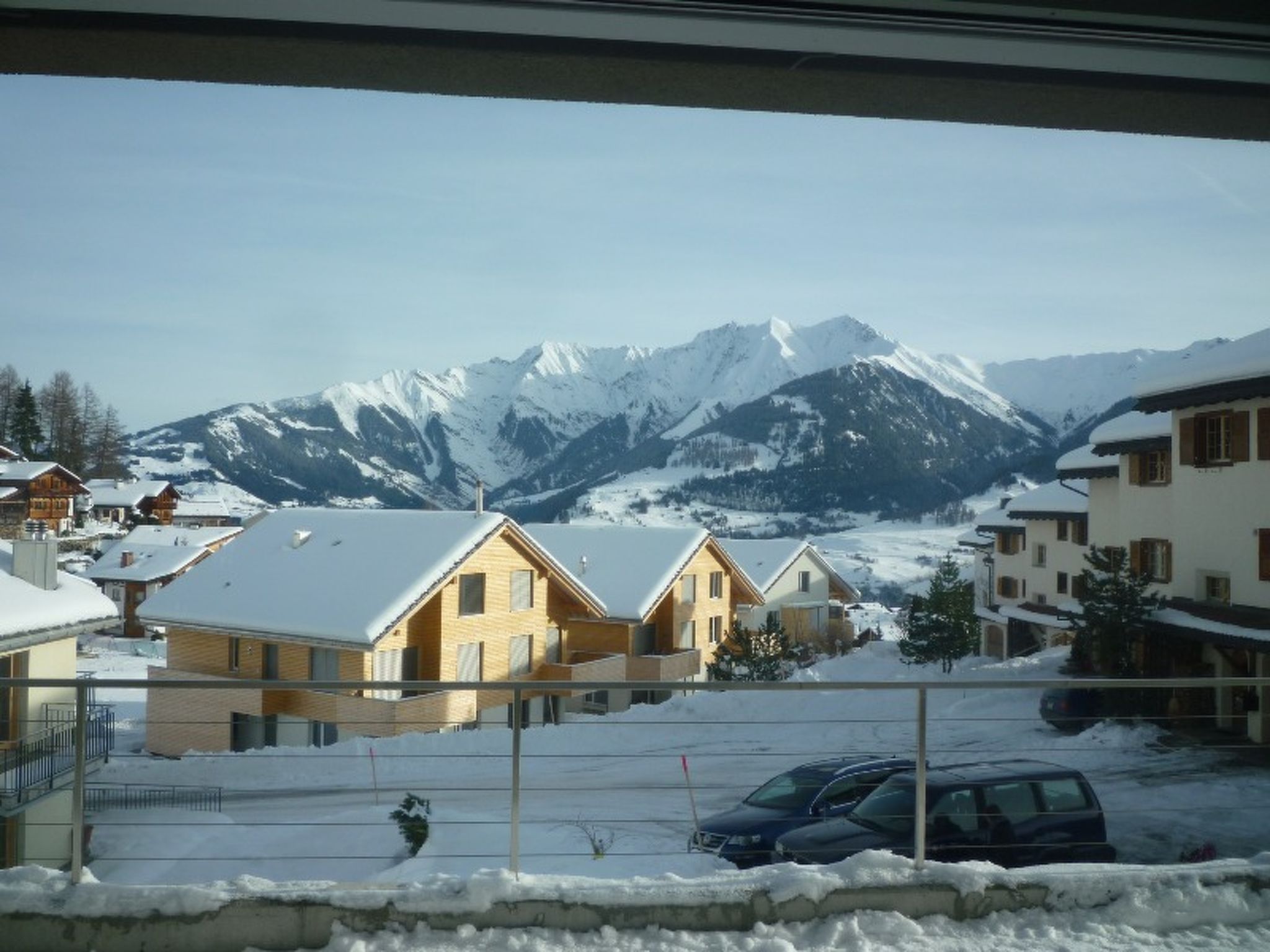 Denter Uauls Tanno, Vella, (Vella).