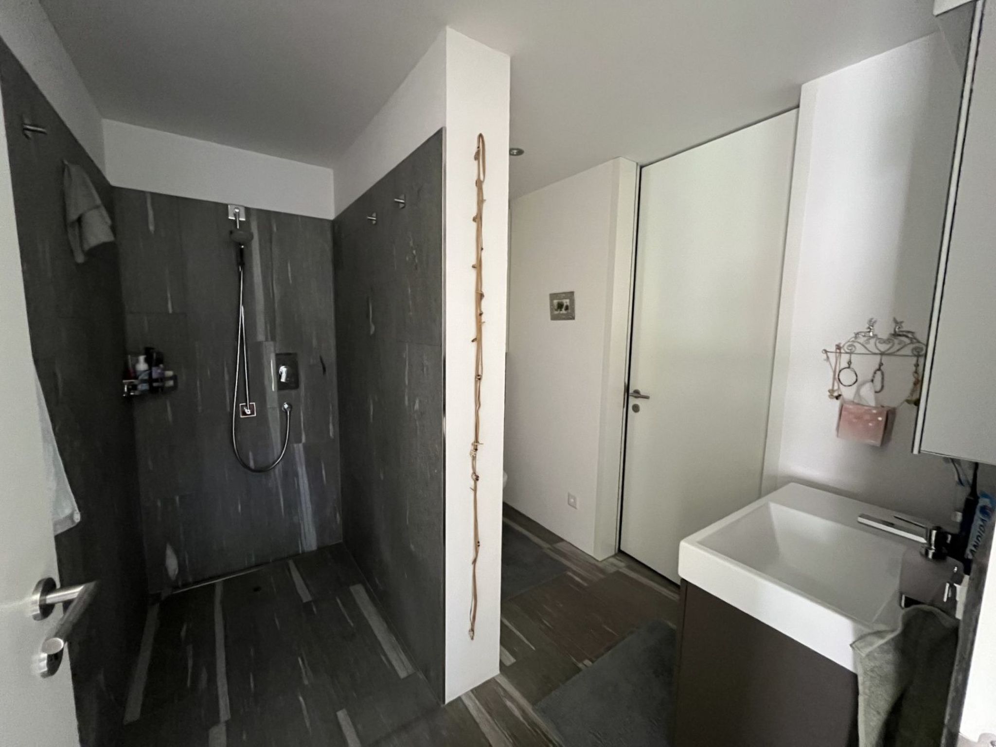 Appartement Pellas, Vella, (Vella), 44014B – Salle de bains, photo 8 sur 12