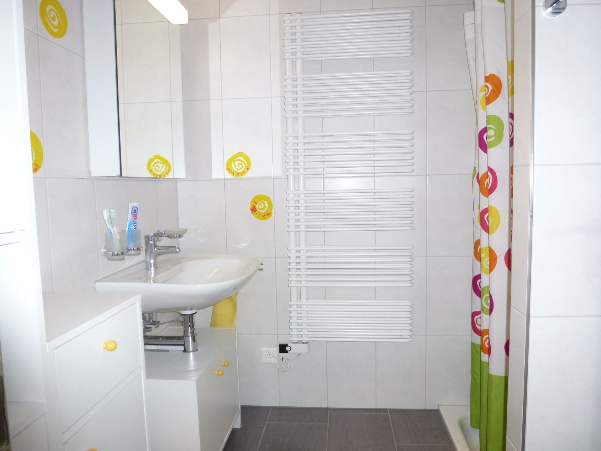 Denter Uauls Jucker, Vella, (Vella), 44012B - Inside